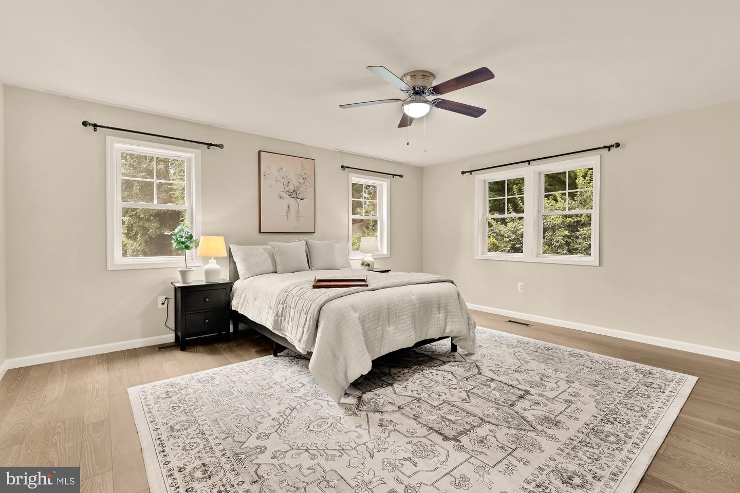 3124 CHEPSTOW LN, FALLS CHURCH, Virginia 22042, 5 Bedrooms Bedrooms, ,3 BathroomsBathrooms,Residential,For sale,3124 CHEPSTOW LN,VAFX2242368 MLS # VAFX2242368
