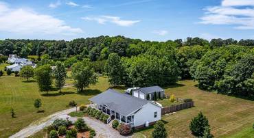 273 GREENFIELD POINT DRIVE, REEDVILLE, Virginia 22539, 3 Bedrooms Bedrooms, ,2 BathroomsBathrooms,Residential,For sale,273 GREENFIELD POINT DRIVE,VANV2001616 MLS # VANV2001616