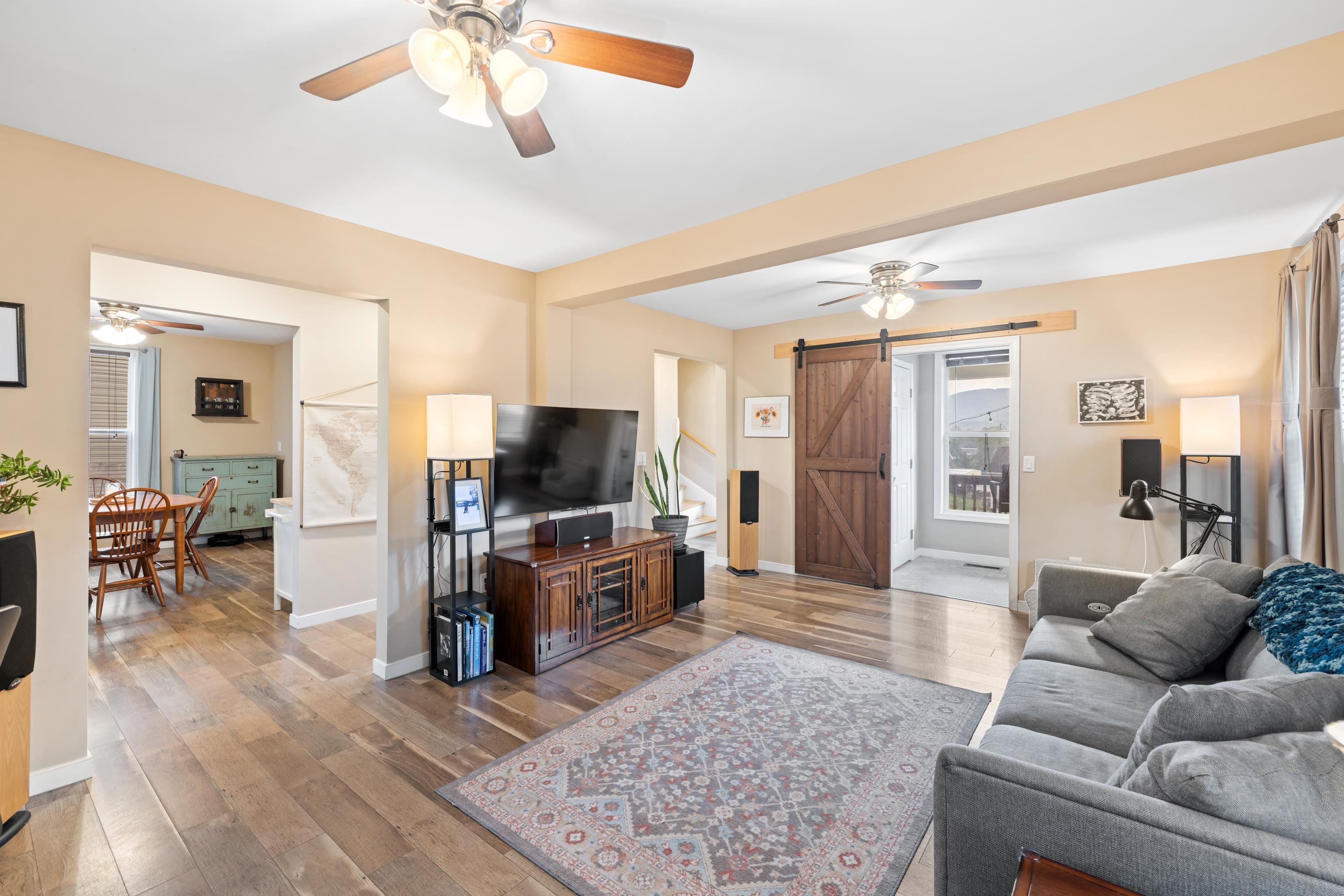 832 GRAYSON AVE, WAYNESBORO, Virginia 22980, 4 Bedrooms Bedrooms, ,2 BathroomsBathrooms,Residential,832 GRAYSON AVE,666723 MLS # 666723