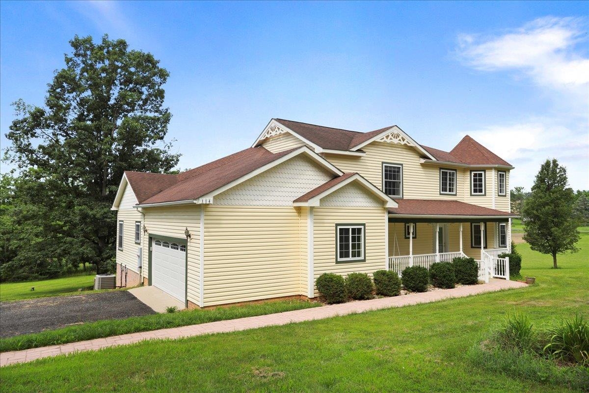 114 MEAGANS RUN RD, WOODSTOCK, Virginia 22664, 3 Bedrooms Bedrooms, ,2 BathroomsBathrooms,Residential,114 MEAGANS RUN RD,666725 MLS # 666725