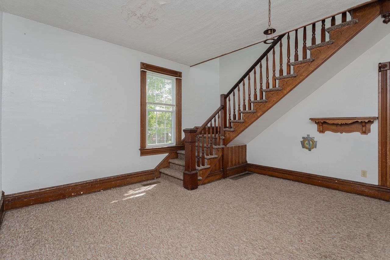1221 KEEZLETOWN RD, WEYERS CAVE, Virginia 24486, 3 Bedrooms Bedrooms, ,1 BathroomBathrooms,Residential,1221 KEEZLETOWN RD,666733 MLS # 666733