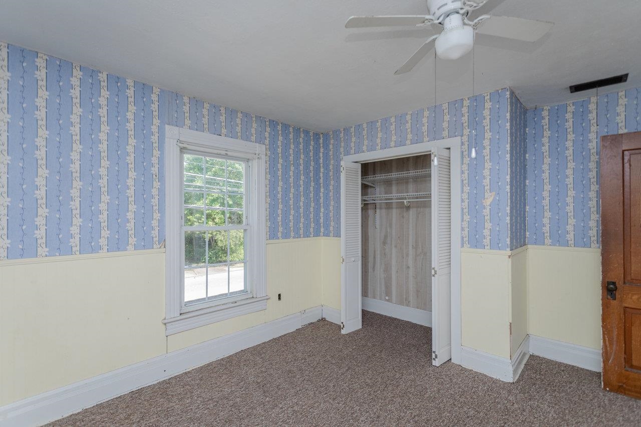1221 KEEZLETOWN RD, WEYERS CAVE, Virginia 24486, 3 Bedrooms Bedrooms, ,1 BathroomBathrooms,Residential,1221 KEEZLETOWN RD,666733 MLS # 666733