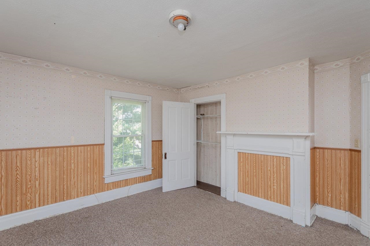 1221 KEEZLETOWN RD, WEYERS CAVE, Virginia 24486, 3 Bedrooms Bedrooms, ,1 BathroomBathrooms,Residential,1221 KEEZLETOWN RD,666733 MLS # 666733