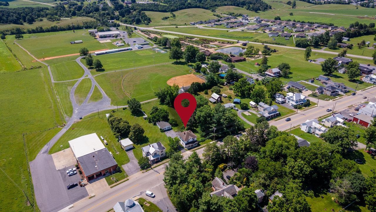 1221 KEEZLETOWN RD, WEYERS CAVE, Virginia 24486, 3 Bedrooms Bedrooms, ,1 BathroomBathrooms,Residential,1221 KEEZLETOWN RD,666733 MLS # 666733