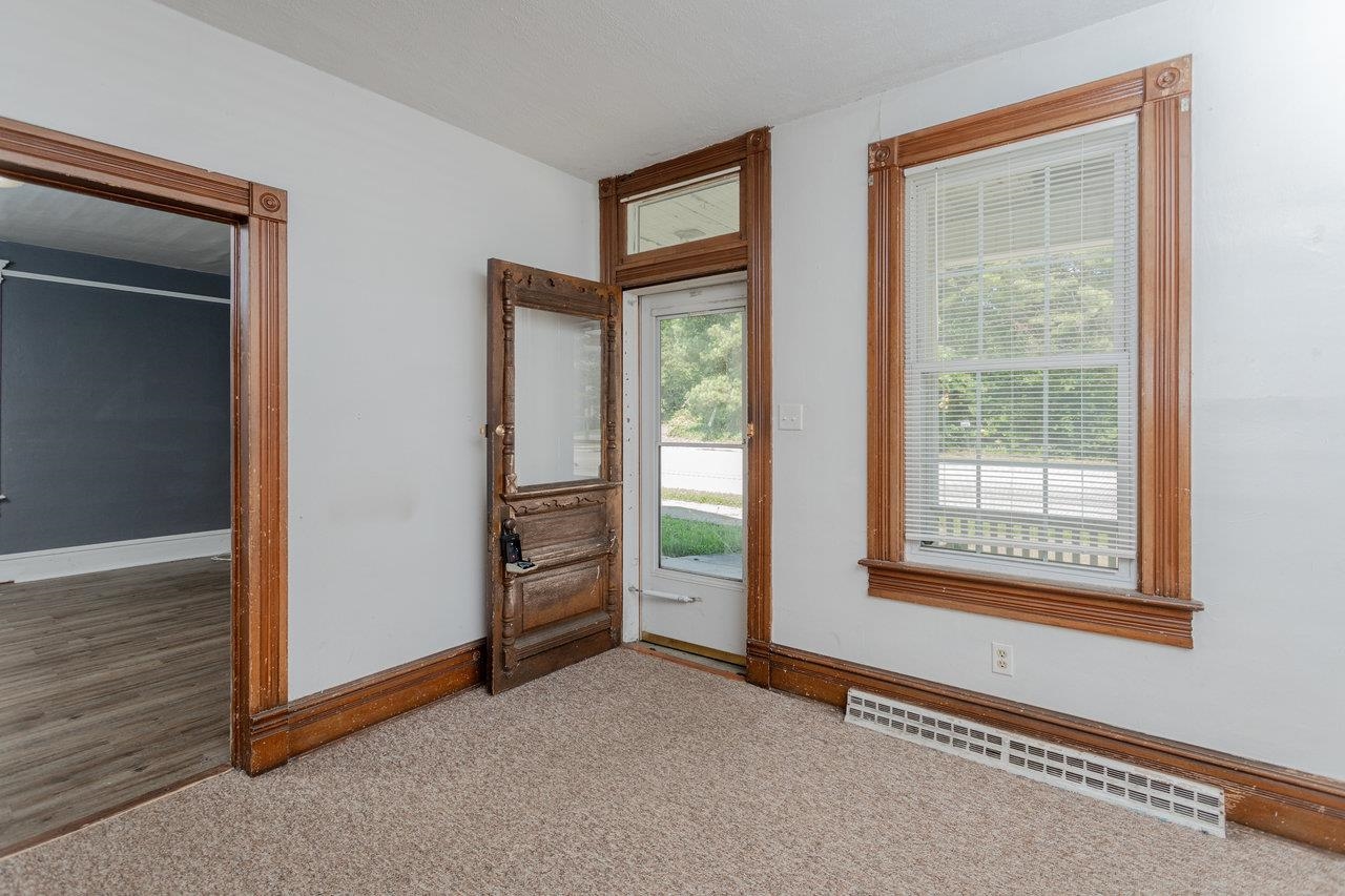 1221 KEEZLETOWN RD, WEYERS CAVE, Virginia 24486, 3 Bedrooms Bedrooms, ,1 BathroomBathrooms,Residential,1221 KEEZLETOWN RD,666733 MLS # 666733