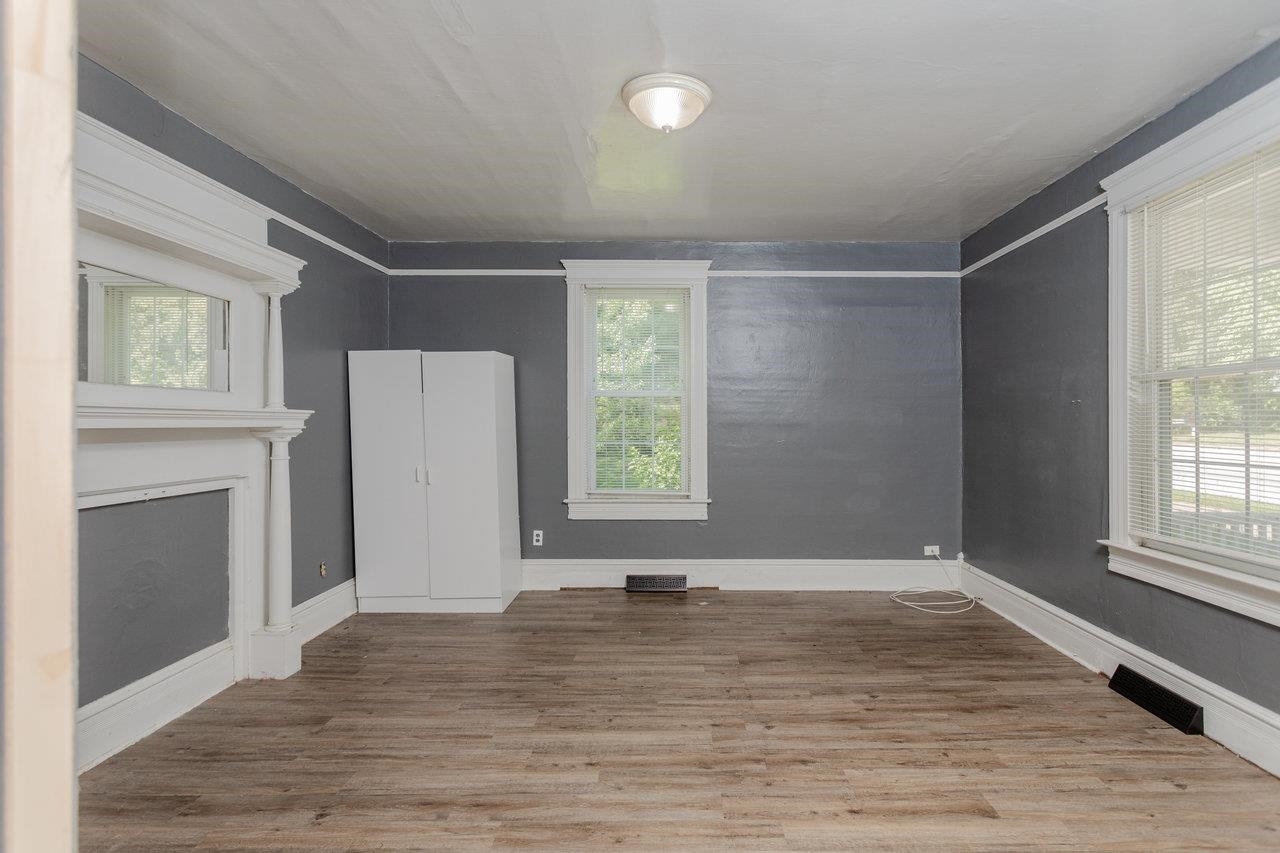 1221 KEEZLETOWN RD, WEYERS CAVE, Virginia 24486, 3 Bedrooms Bedrooms, ,1 BathroomBathrooms,Residential,1221 KEEZLETOWN RD,666733 MLS # 666733