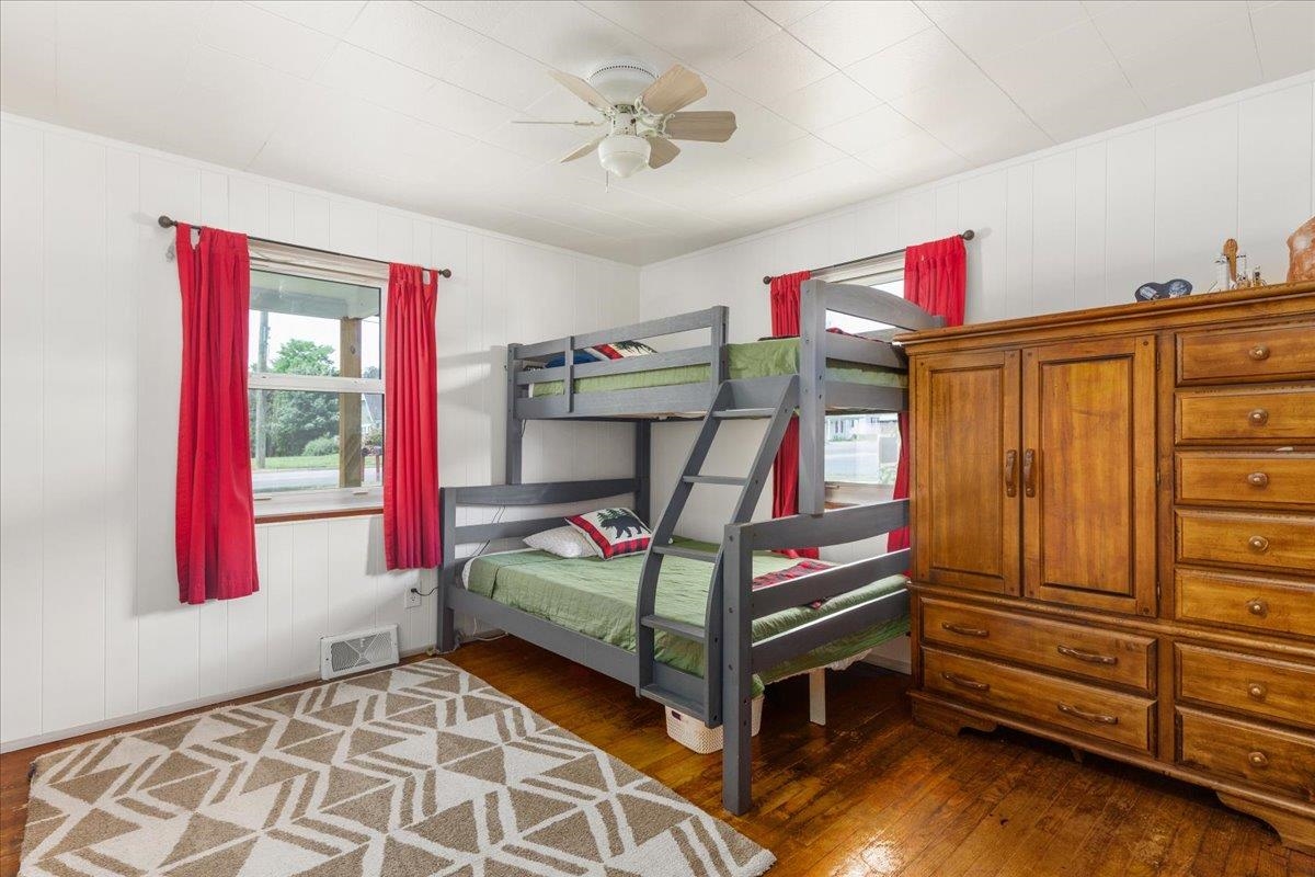 774 W MAIN ST, STANLEY, Virginia 22851, 3 Bedrooms Bedrooms, ,1 BathroomBathrooms,Residential,774 W MAIN ST,666734 MLS # 666734