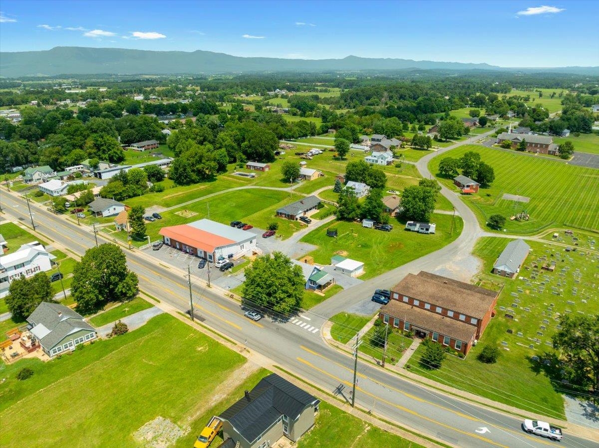 774 W MAIN ST, STANLEY, Virginia 22851, 3 Bedrooms Bedrooms, ,1 BathroomBathrooms,Residential,774 W MAIN ST,666734 MLS # 666734