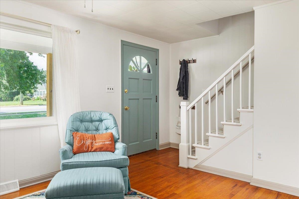 774 W MAIN ST, STANLEY, Virginia 22851, 3 Bedrooms Bedrooms, ,1 BathroomBathrooms,Residential,774 W MAIN ST,666734 MLS # 666734