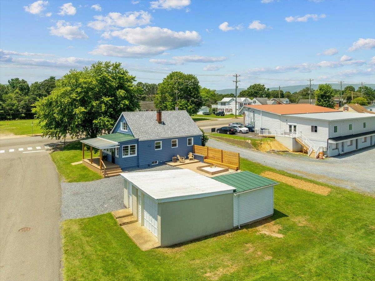 774 W MAIN ST, STANLEY, Virginia 22851, 3 Bedrooms Bedrooms, ,1 BathroomBathrooms,Residential,774 W MAIN ST,666734 MLS # 666734