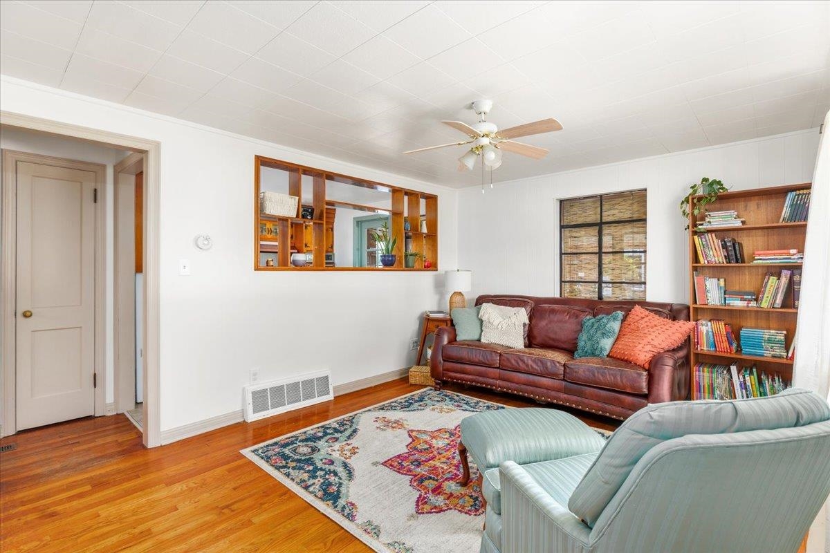 774 W MAIN ST, STANLEY, Virginia 22851, 3 Bedrooms Bedrooms, ,1 BathroomBathrooms,Residential,774 W MAIN ST,666734 MLS # 666734