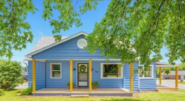 774 W MAIN ST, STANLEY, Virginia 22851, 3 Bedrooms Bedrooms, ,1 BathroomBathrooms,Residential,774 W MAIN ST,666734 MLS # 666734