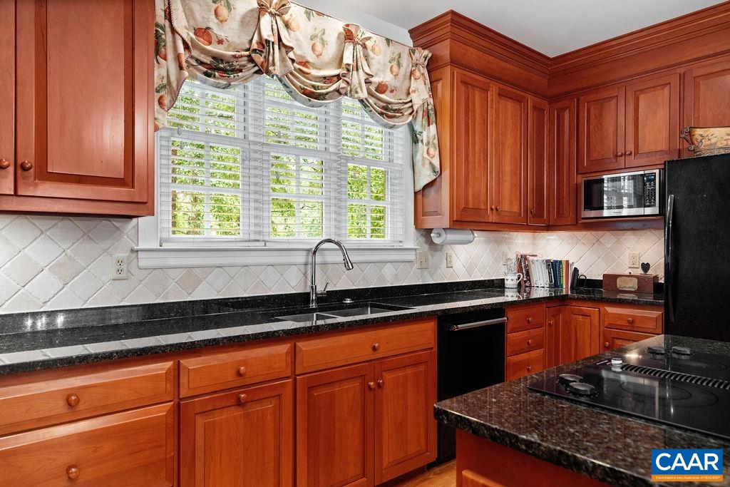 2183 MONOCAN DR, NELLYSFORD, Virginia 22958, 4 Bedrooms Bedrooms, ,3 BathroomsBathrooms,Residential,2183 MONOCAN DR,666737 MLS # 666737