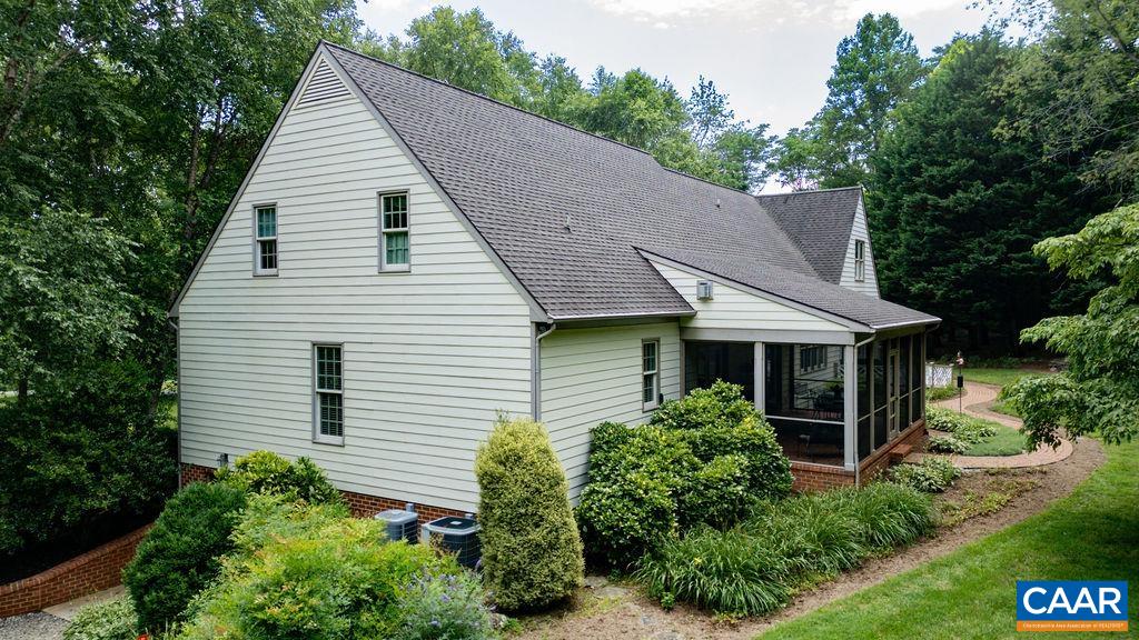 2183 MONOCAN DR, NELLYSFORD, Virginia 22958, 4 Bedrooms Bedrooms, ,3 BathroomsBathrooms,Residential,2183 MONOCAN DR,666737 MLS # 666737