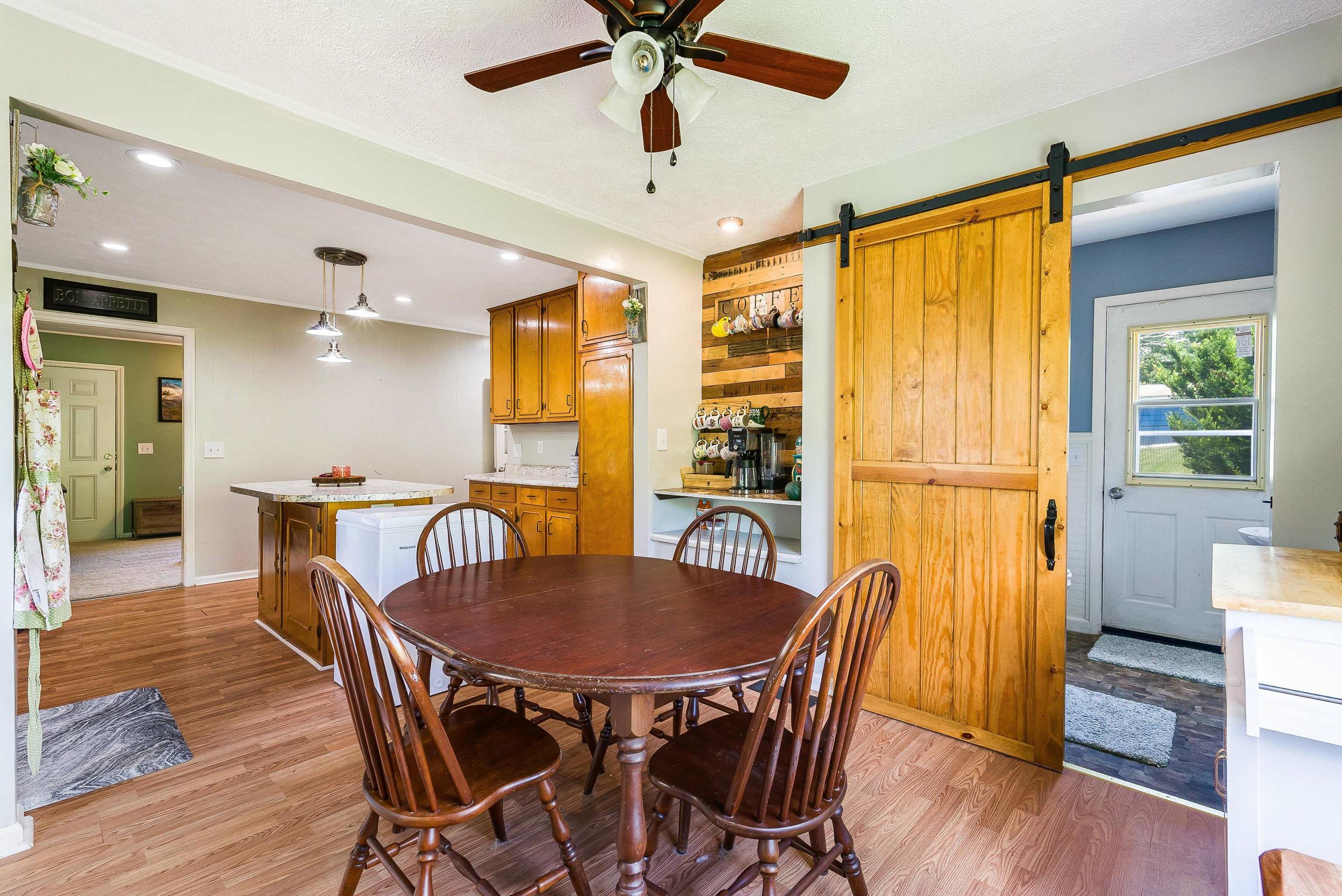 1819 MOFFETT BRANCH RD, CHURCHVILLE, Virginia 24421, 4 Bedrooms Bedrooms, ,2 BathroomsBathrooms,Residential,1819 MOFFETT BRANCH RD,666741 MLS # 666741