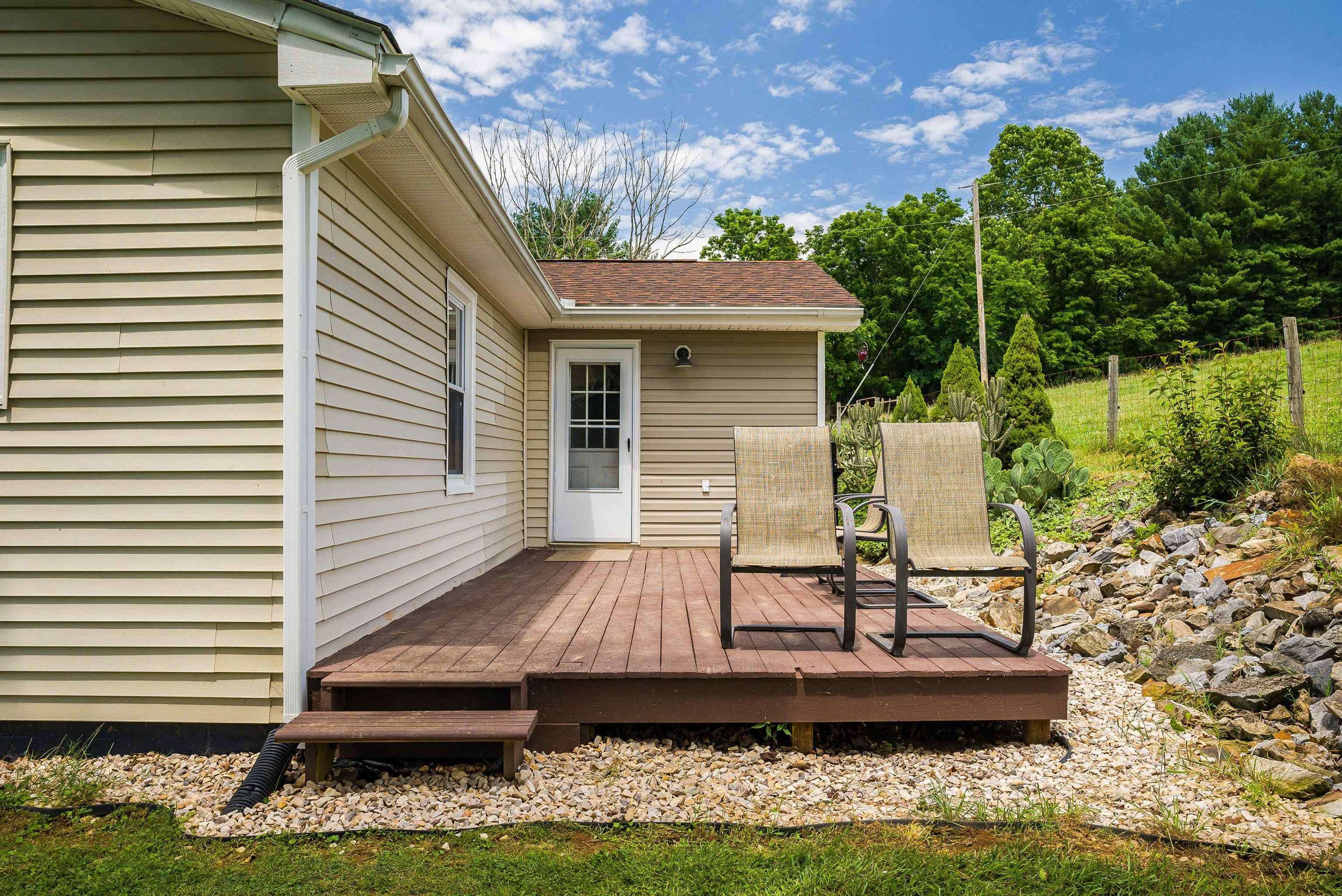 1819 MOFFETT BRANCH RD, CHURCHVILLE, Virginia 24421, 4 Bedrooms Bedrooms, ,2 BathroomsBathrooms,Residential,1819 MOFFETT BRANCH RD,666741 MLS # 666741