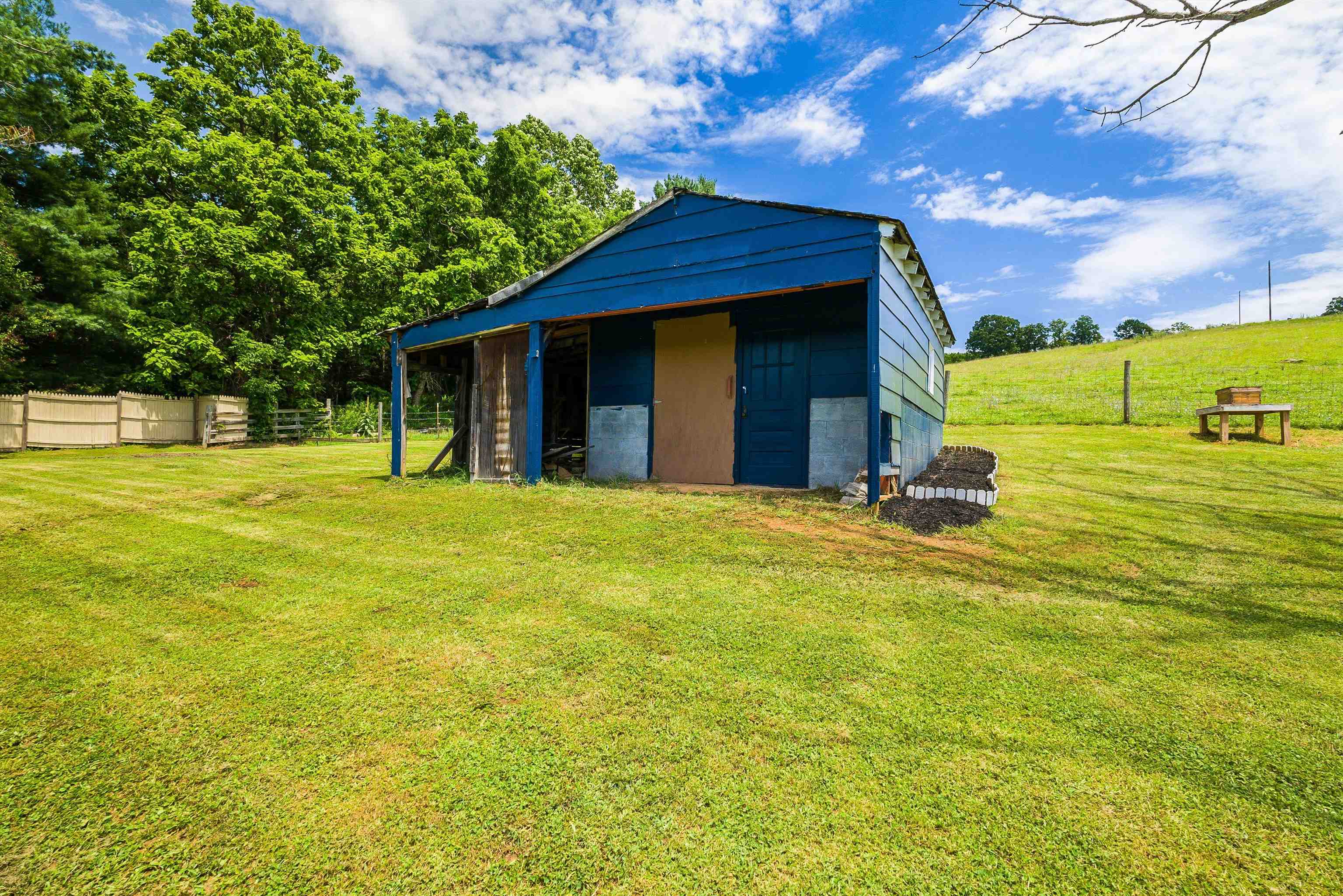 1819 MOFFETT BRANCH RD, CHURCHVILLE, Virginia 24421, 4 Bedrooms Bedrooms, ,2 BathroomsBathrooms,Residential,1819 MOFFETT BRANCH RD,666741 MLS # 666741