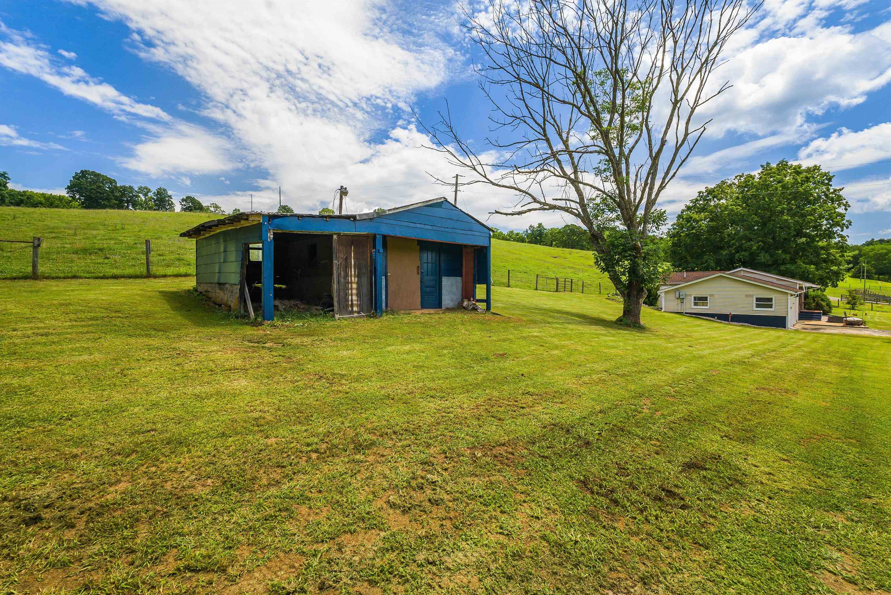1819 MOFFETT BRANCH RD, CHURCHVILLE, Virginia 24421, 4 Bedrooms Bedrooms, ,2 BathroomsBathrooms,Residential,1819 MOFFETT BRANCH RD,666741 MLS # 666741