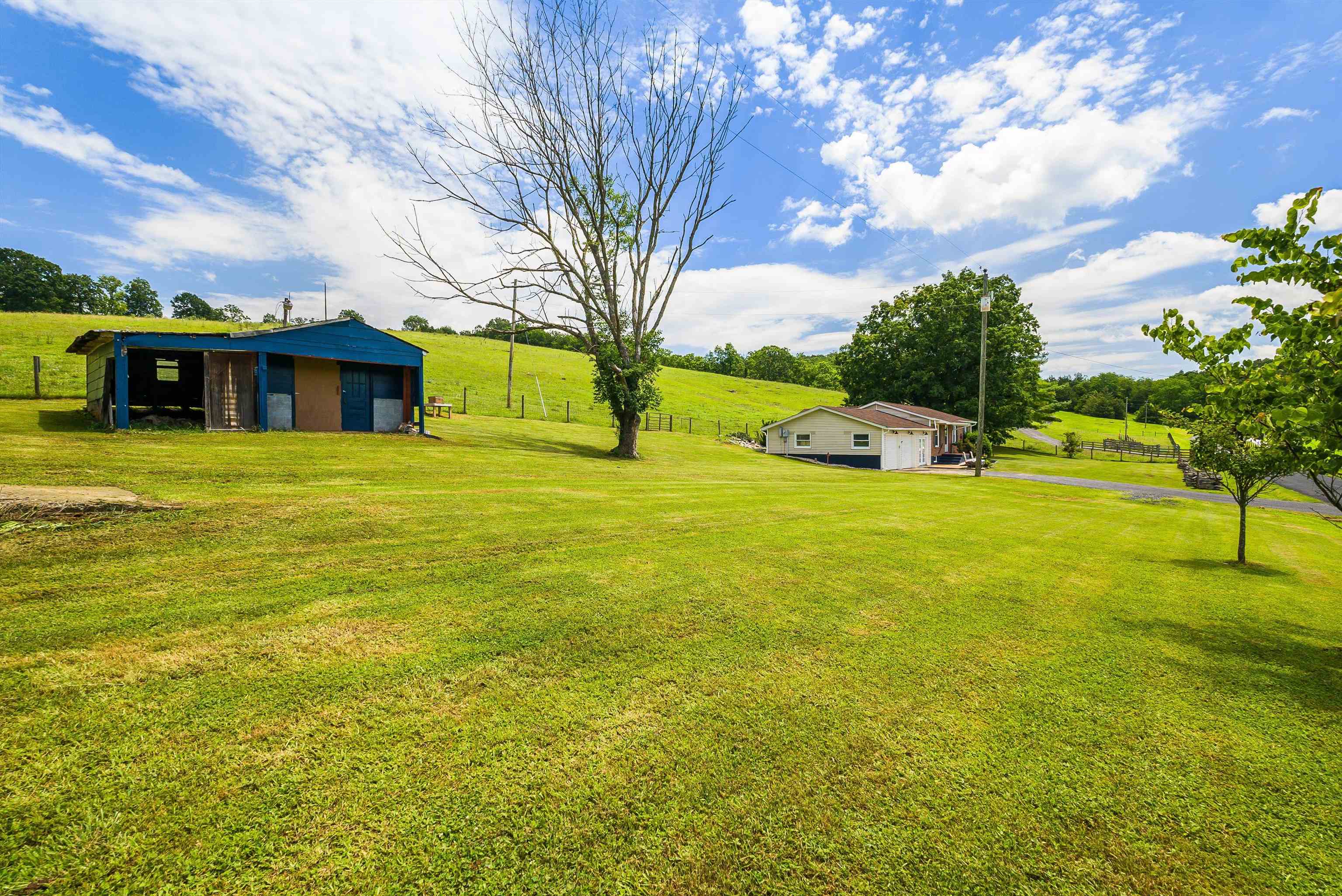 1819 MOFFETT BRANCH RD, CHURCHVILLE, Virginia 24421, 4 Bedrooms Bedrooms, ,2 BathroomsBathrooms,Residential,1819 MOFFETT BRANCH RD,666741 MLS # 666741