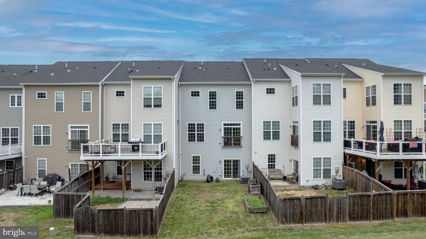 122 THRESHER LN #22, STAFFORD, Virginia 22554, 4 Bedrooms Bedrooms, ,3 BathroomsBathrooms,Residential,For sale,122 THRESHER LN #22,VAST2039178 MLS # VAST2039178