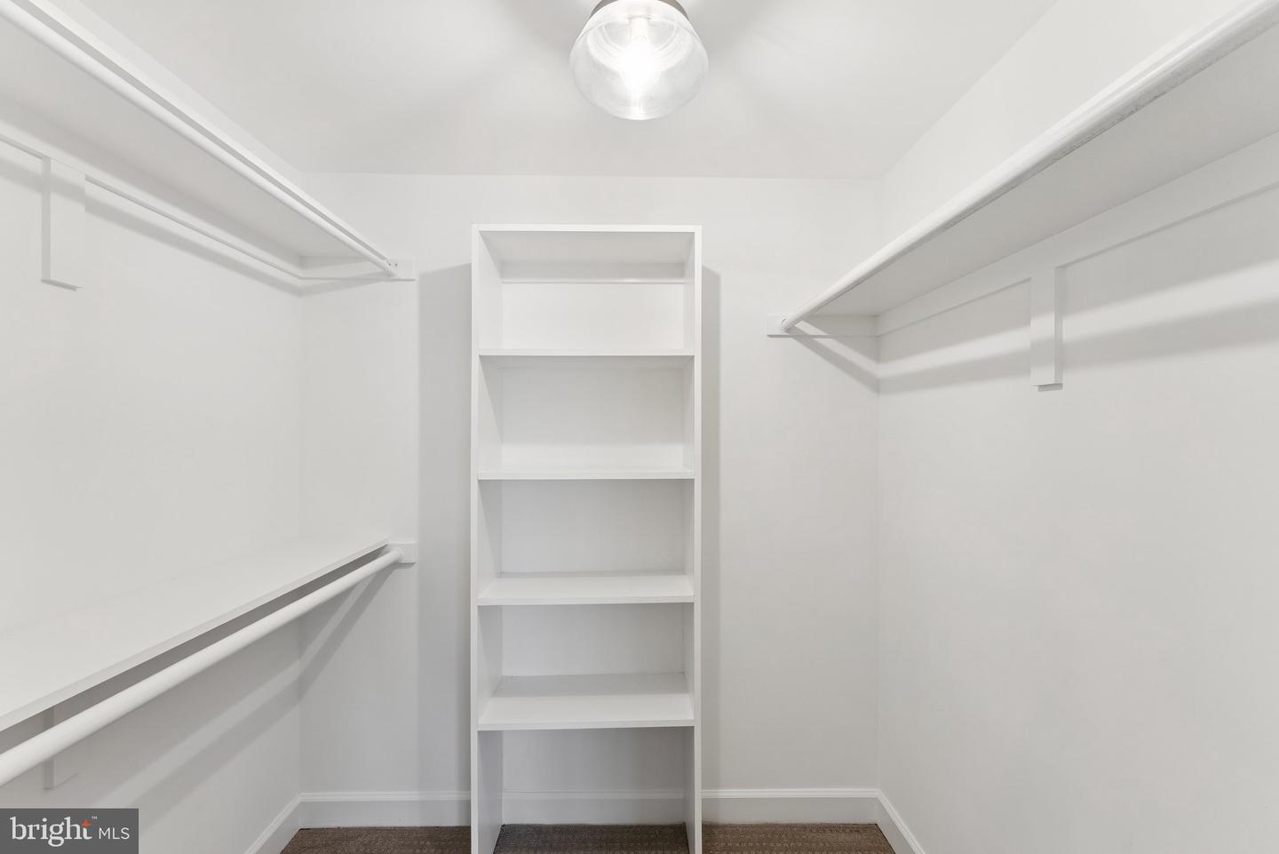 2330 14TH ST N #408, ARLINGTON, Virginia 22201, 3 Bedrooms Bedrooms, ,2 BathroomsBathrooms,Residential,For sale,2330 14TH ST N #408,VAAR2058282 MLS # VAAR2058282