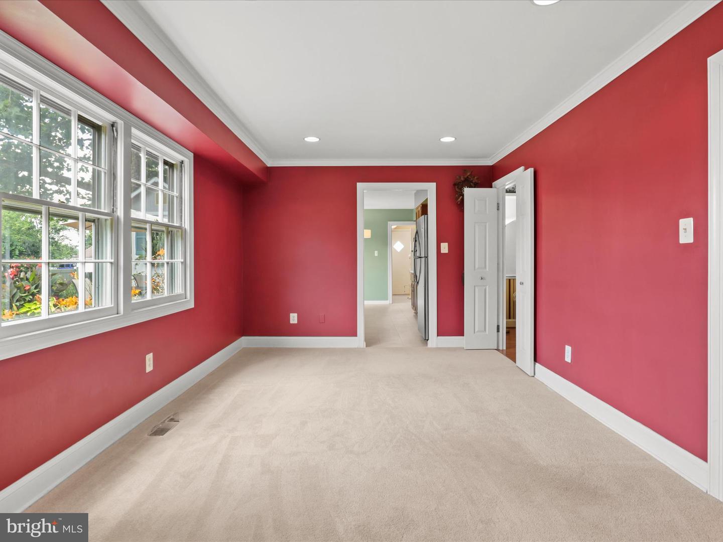 13129 PENNERVIEW LN, FAIRFAX, Virginia 22033, 4 Bedrooms Bedrooms, ,2 BathroomsBathrooms,Residential,For sale,13129 PENNERVIEW LN,VAFX2243716 MLS # VAFX2243716