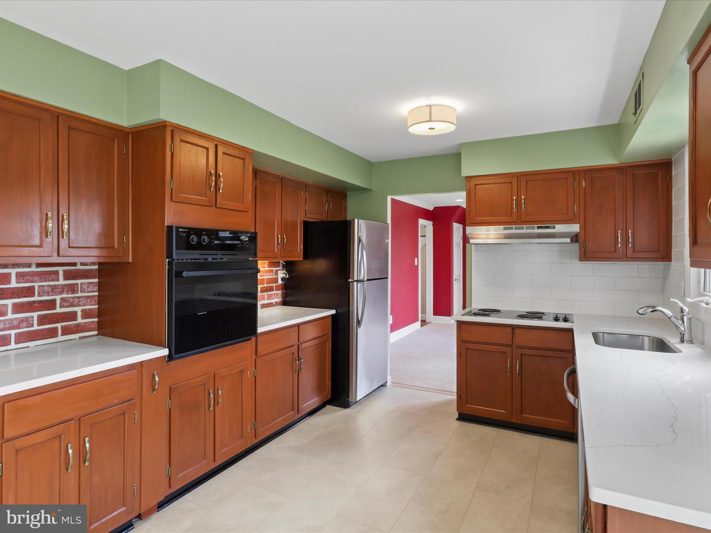 13129 PENNERVIEW LN, FAIRFAX, Virginia 22033, 4 Bedrooms Bedrooms, ,2 BathroomsBathrooms,Residential,For sale,13129 PENNERVIEW LN,VAFX2243716 MLS # VAFX2243716