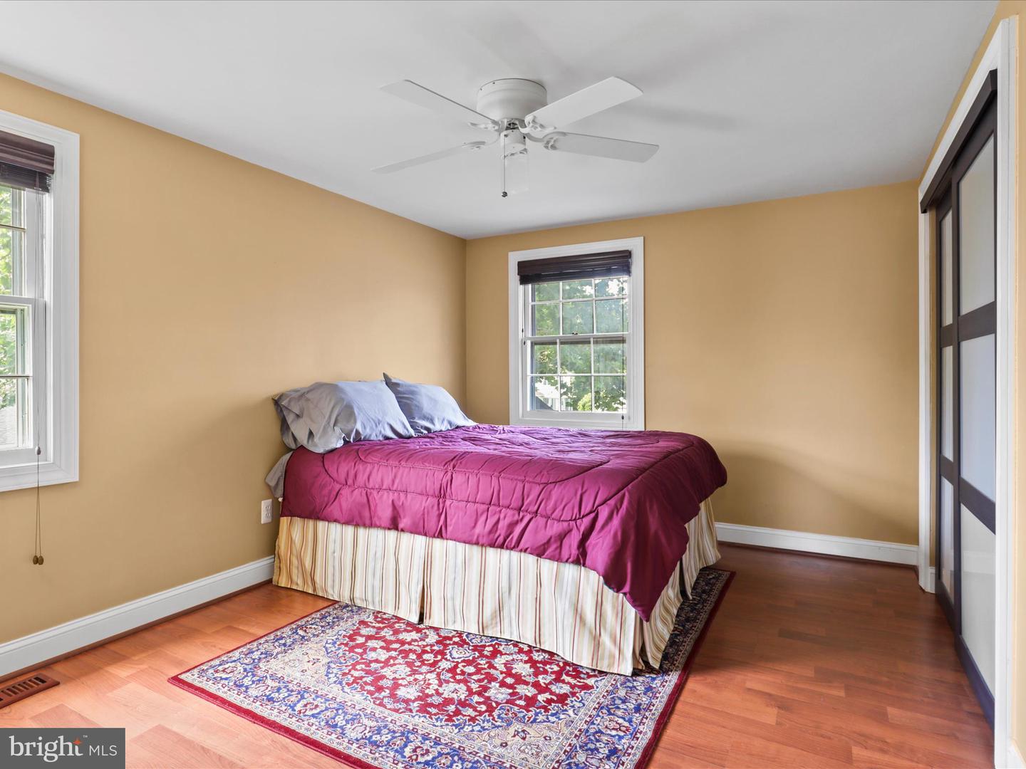 13129 PENNERVIEW LN, FAIRFAX, Virginia 22033, 4 Bedrooms Bedrooms, ,2 BathroomsBathrooms,Residential,For sale,13129 PENNERVIEW LN,VAFX2243716 MLS # VAFX2243716