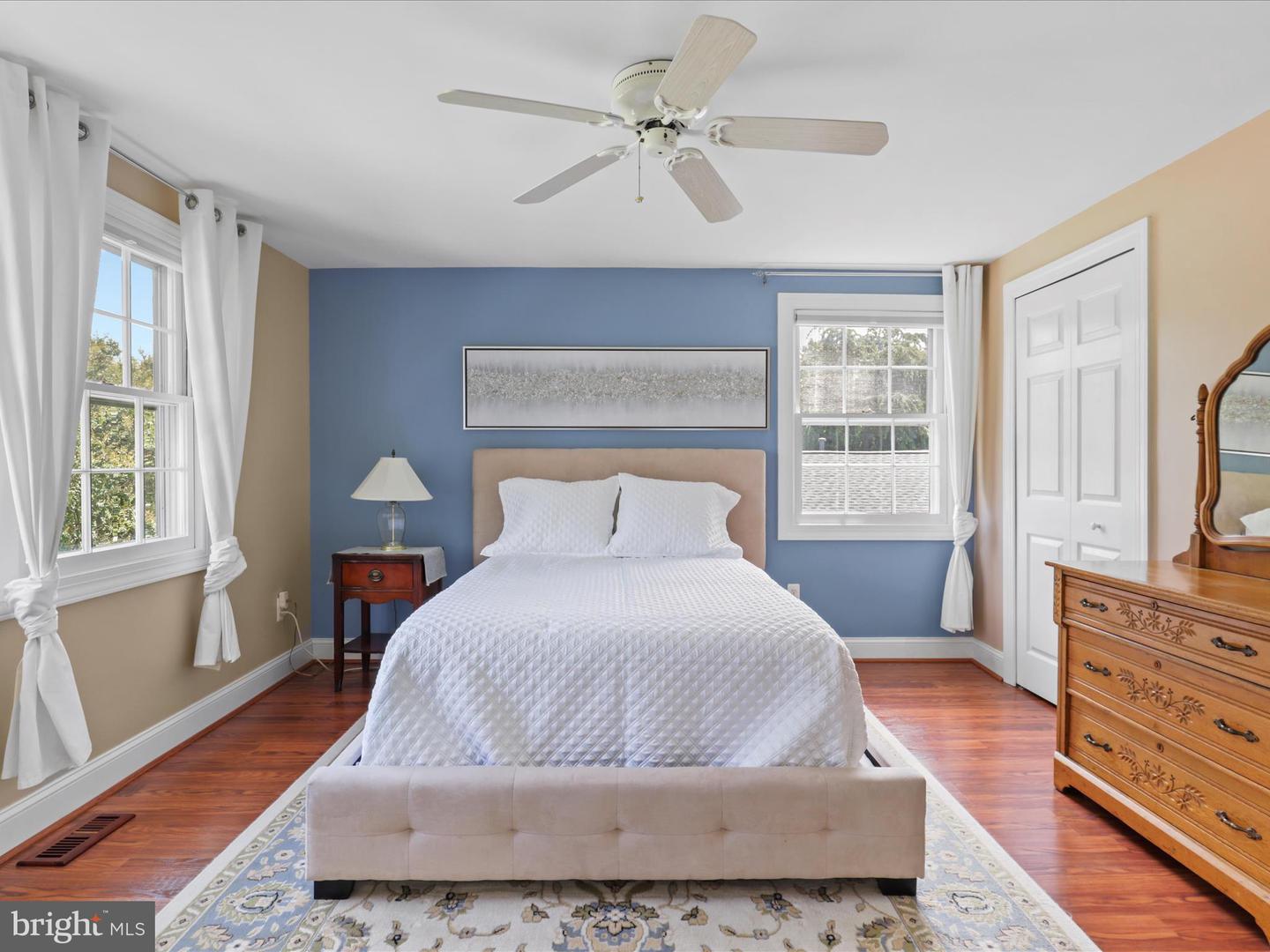 13129 PENNERVIEW LN, FAIRFAX, Virginia 22033, 4 Bedrooms Bedrooms, ,2 BathroomsBathrooms,Residential,For sale,13129 PENNERVIEW LN,VAFX2243716 MLS # VAFX2243716