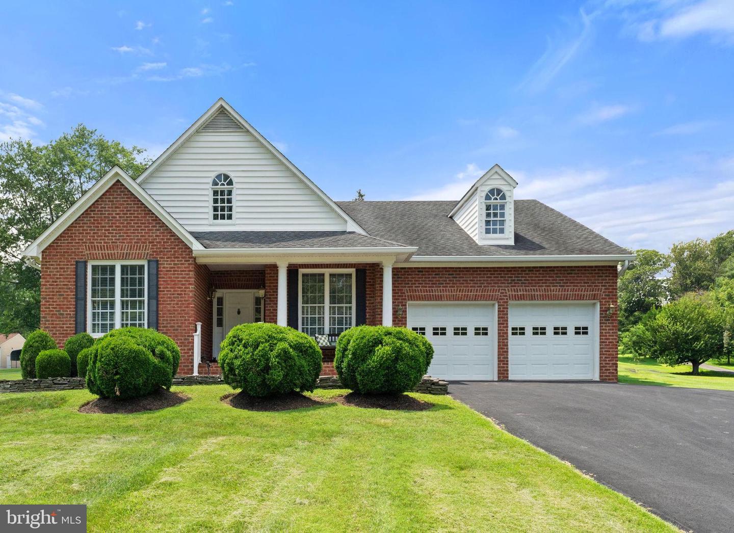 7054 LAKEVIEW DR, WARRENTON, Virginia 20187, 3 Bedrooms Bedrooms, ,2 BathroomsBathrooms,Residential,For sale,7054 LAKEVIEW DR,VAFQ2016824 MLS # VAFQ2016824