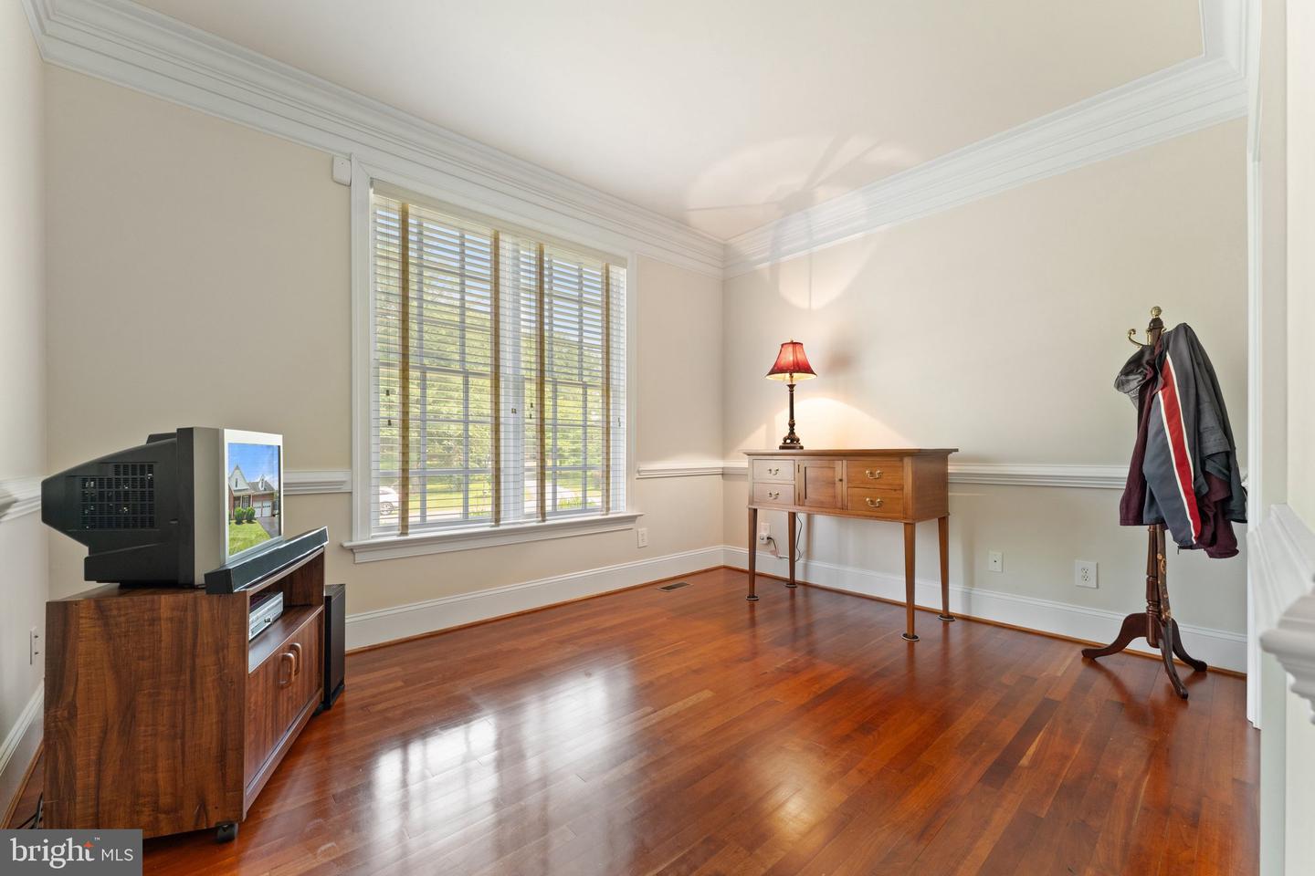 7054 LAKEVIEW DR, WARRENTON, Virginia 20187, 3 Bedrooms Bedrooms, ,2 BathroomsBathrooms,Residential,For sale,7054 LAKEVIEW DR,VAFQ2016824 MLS # VAFQ2016824
