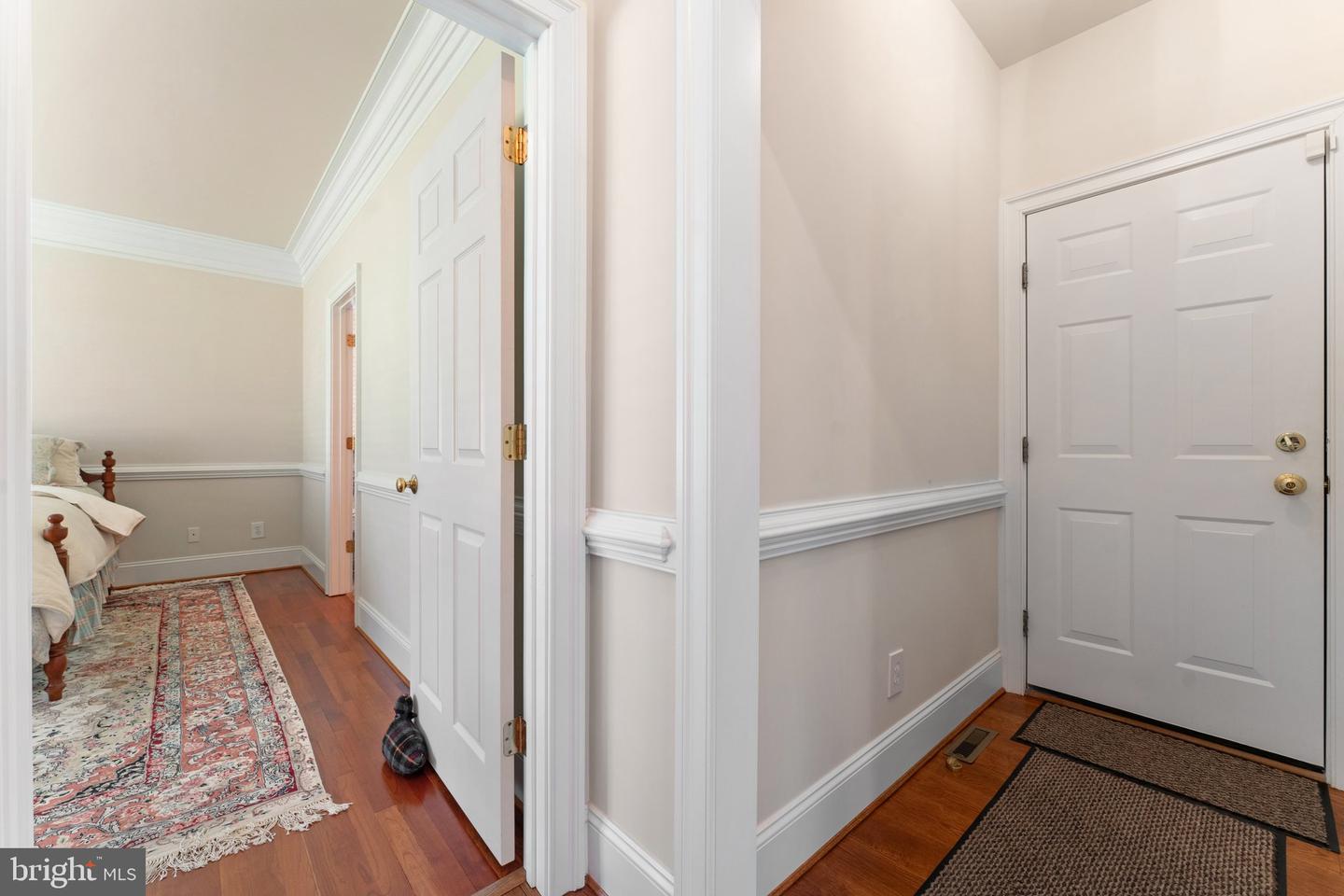 7054 LAKEVIEW DR, WARRENTON, Virginia 20187, 3 Bedrooms Bedrooms, ,2 BathroomsBathrooms,Residential,For sale,7054 LAKEVIEW DR,VAFQ2016824 MLS # VAFQ2016824