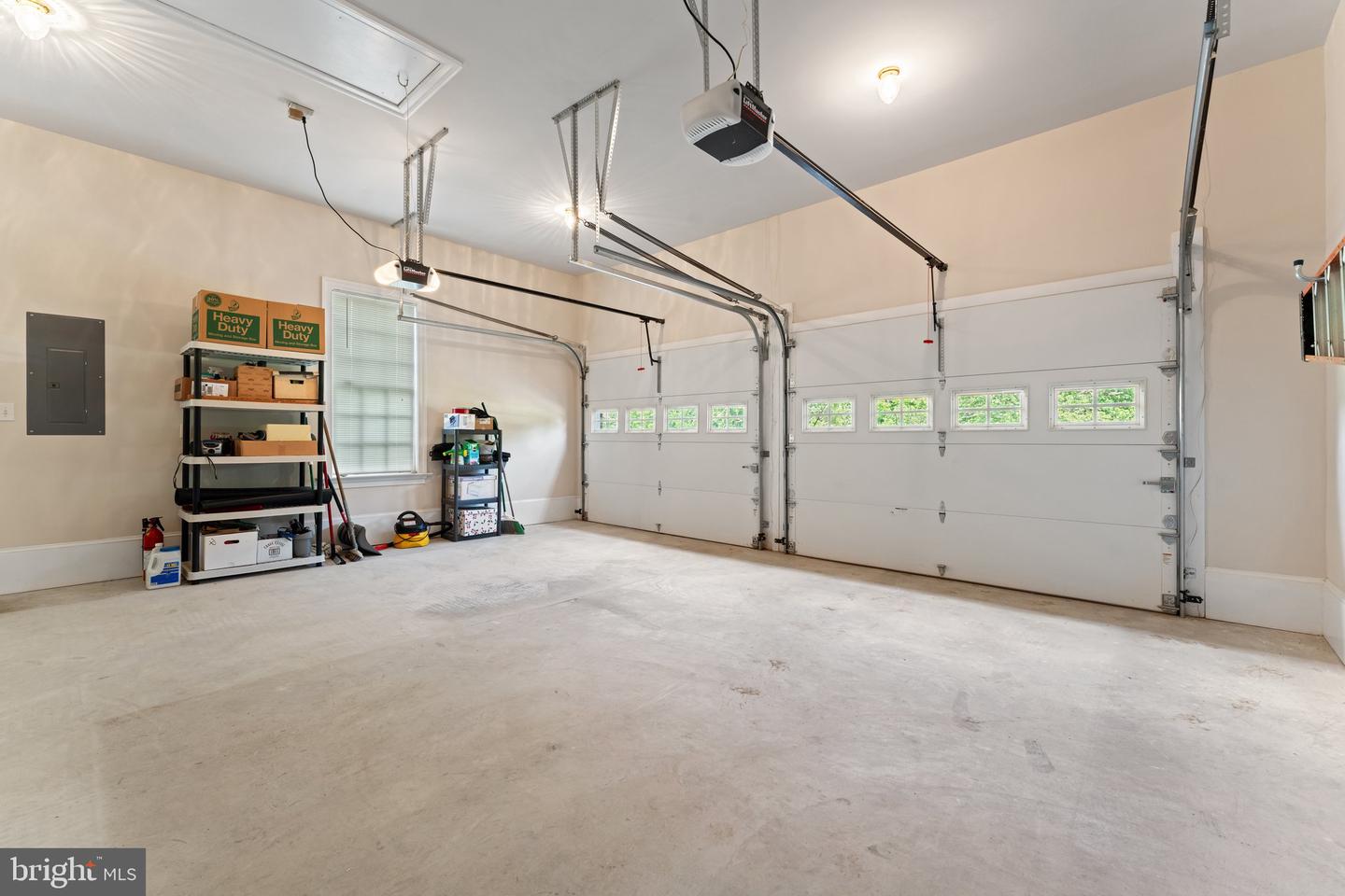 7054 LAKEVIEW DR, WARRENTON, Virginia 20187, 3 Bedrooms Bedrooms, ,2 BathroomsBathrooms,Residential,For sale,7054 LAKEVIEW DR,VAFQ2016824 MLS # VAFQ2016824