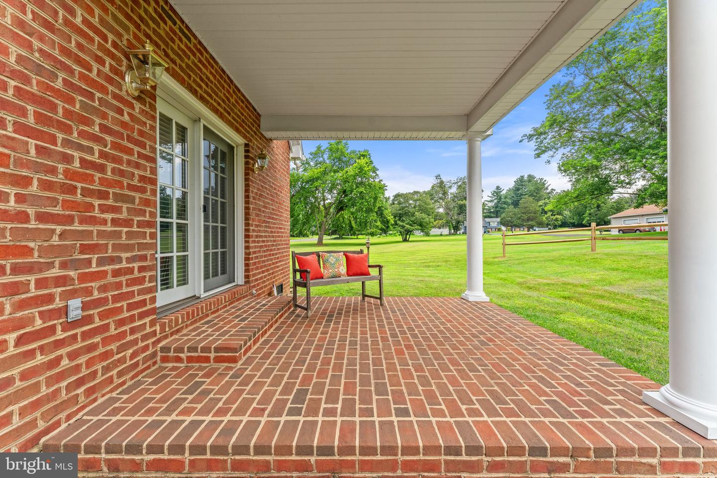 7054 LAKEVIEW DR, WARRENTON, Virginia 20187, 3 Bedrooms Bedrooms, ,2 BathroomsBathrooms,Residential,For sale,7054 LAKEVIEW DR,VAFQ2016824 MLS # VAFQ2016824