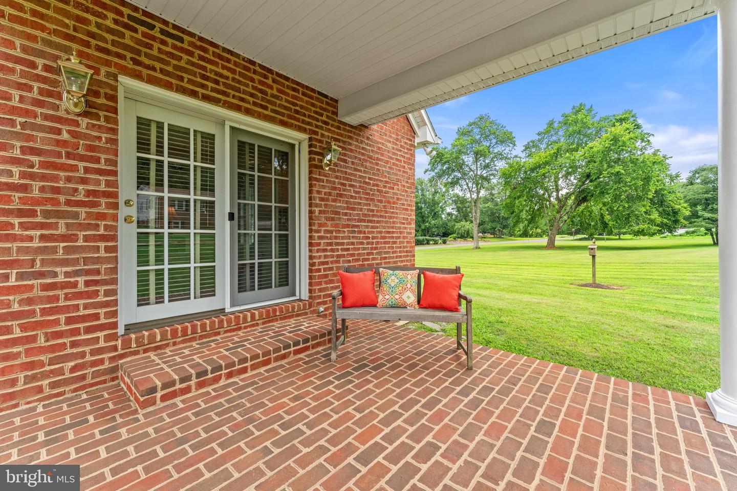 7054 LAKEVIEW DR, WARRENTON, Virginia 20187, 3 Bedrooms Bedrooms, ,2 BathroomsBathrooms,Residential,For sale,7054 LAKEVIEW DR,VAFQ2016824 MLS # VAFQ2016824