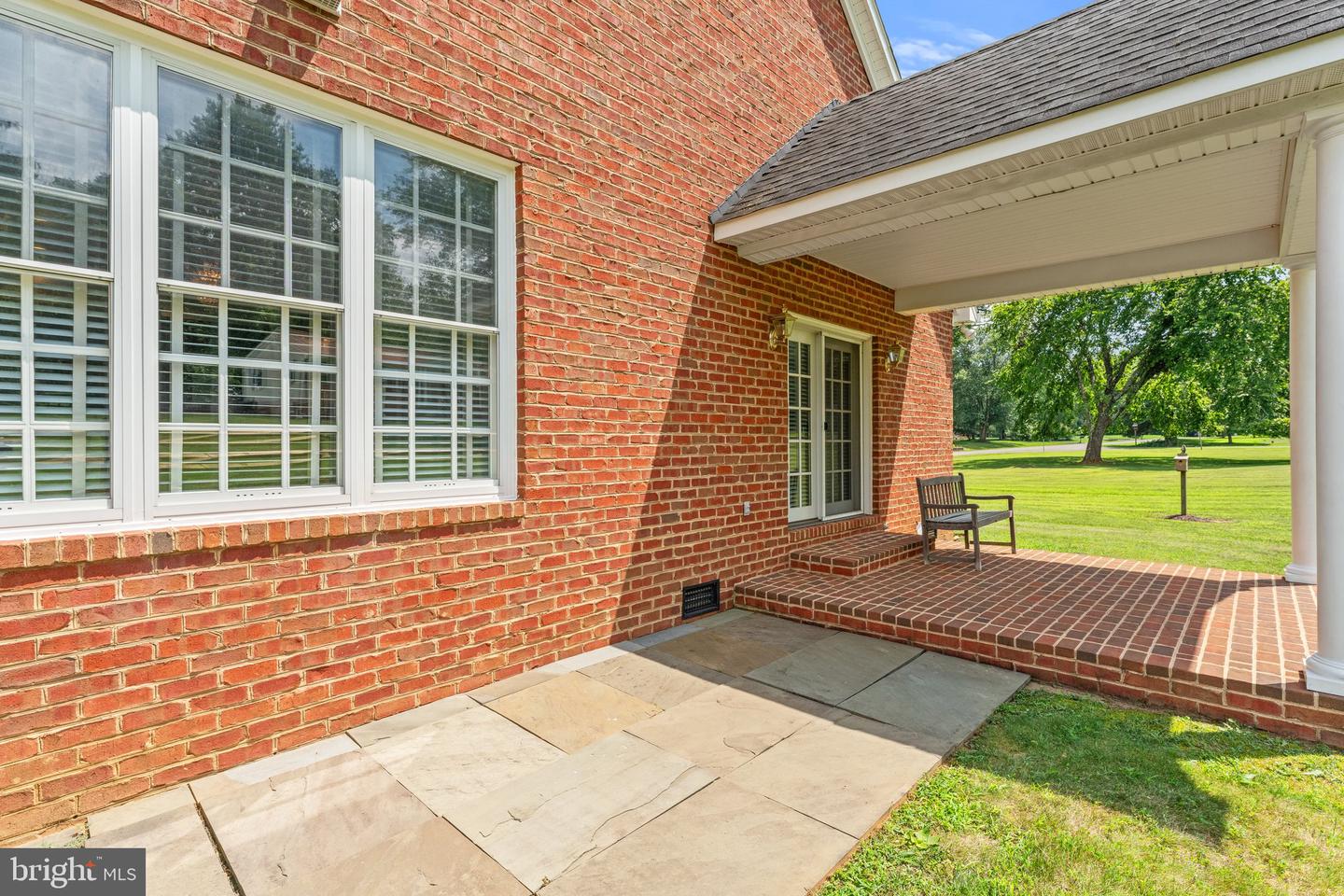 7054 LAKEVIEW DR, WARRENTON, Virginia 20187, 3 Bedrooms Bedrooms, ,2 BathroomsBathrooms,Residential,For sale,7054 LAKEVIEW DR,VAFQ2016824 MLS # VAFQ2016824