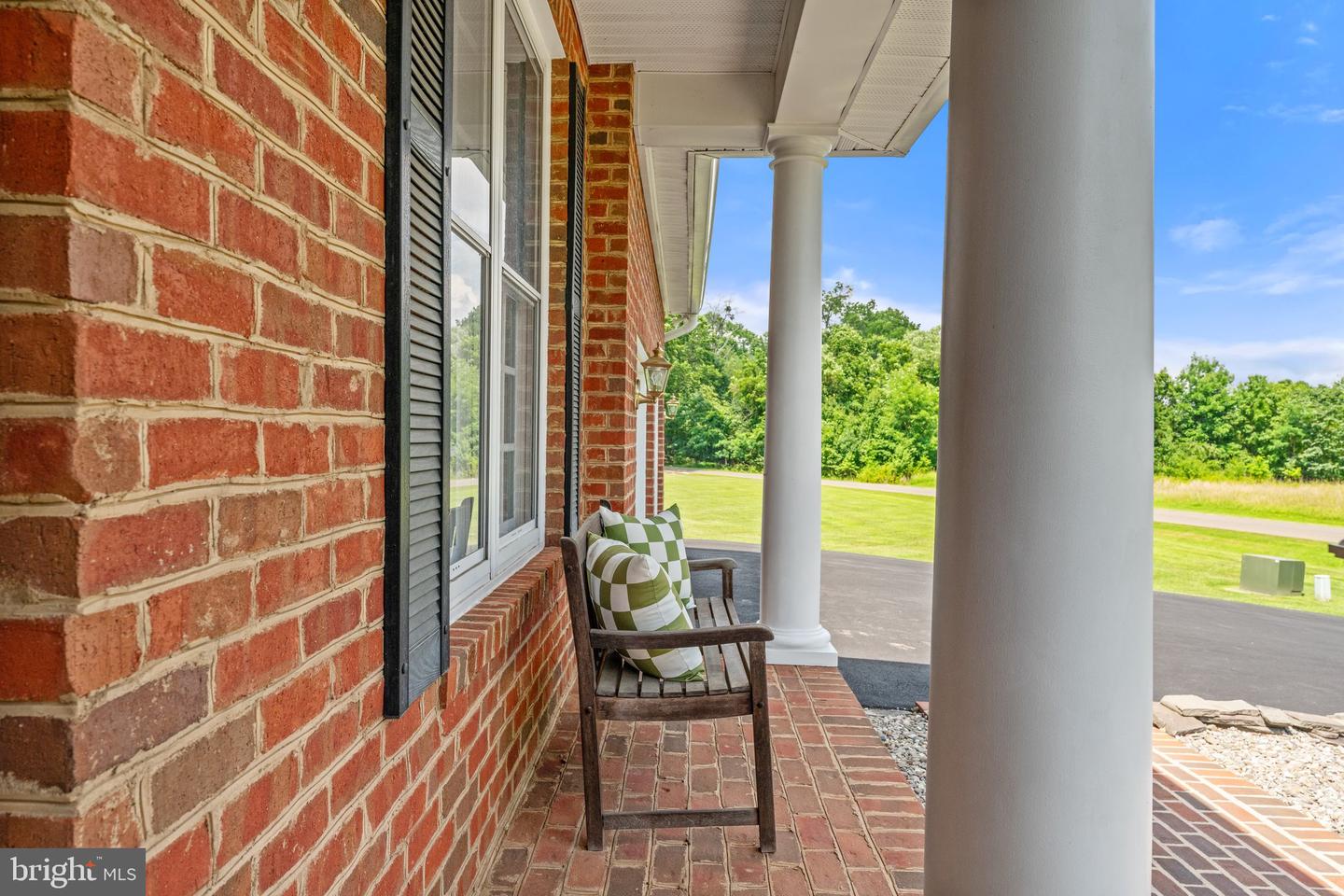 7054 LAKEVIEW DR, WARRENTON, Virginia 20187, 3 Bedrooms Bedrooms, ,2 BathroomsBathrooms,Residential,For sale,7054 LAKEVIEW DR,VAFQ2016824 MLS # VAFQ2016824