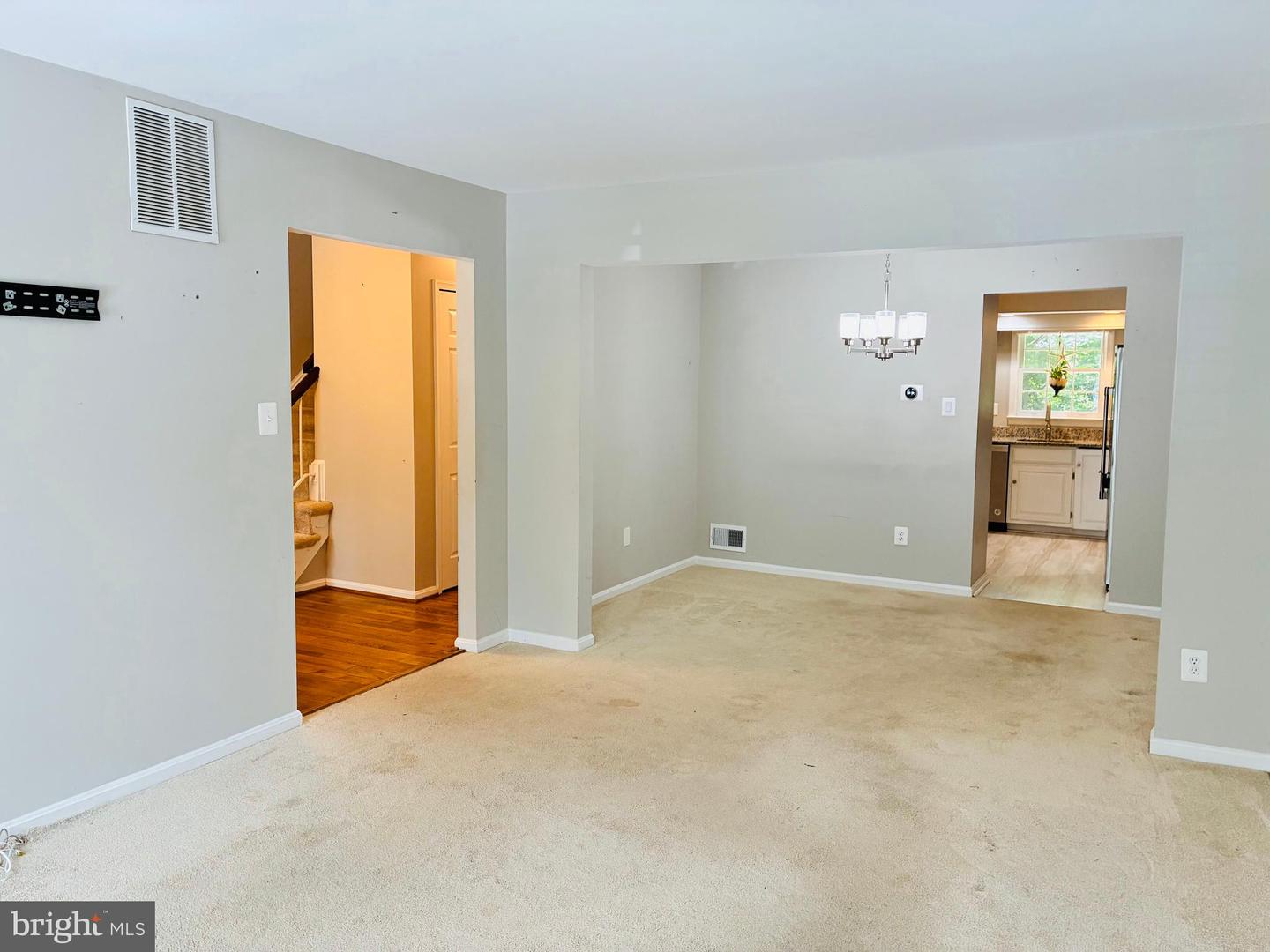 5431 PLYMOUTH MEADOWS CT, FAIRFAX, Virginia 22032, 4 Bedrooms Bedrooms, ,3 BathroomsBathrooms,Residential,For sale,5431 PLYMOUTH MEADOWS CT,VAFX2244064 MLS # VAFX2244064