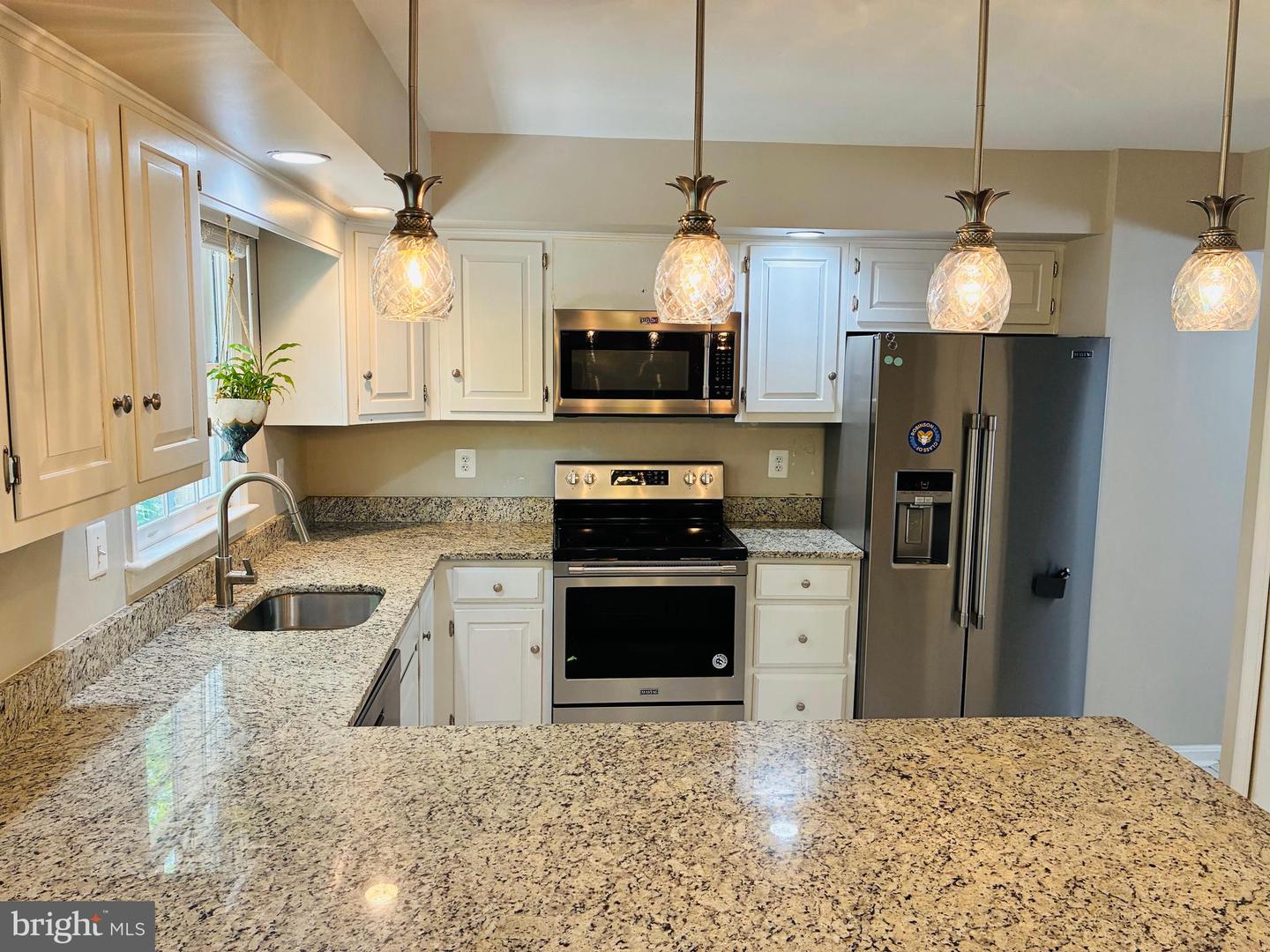 5431 PLYMOUTH MEADOWS CT, FAIRFAX, Virginia 22032, 4 Bedrooms Bedrooms, ,3 BathroomsBathrooms,Residential,For sale,5431 PLYMOUTH MEADOWS CT,VAFX2244064 MLS # VAFX2244064