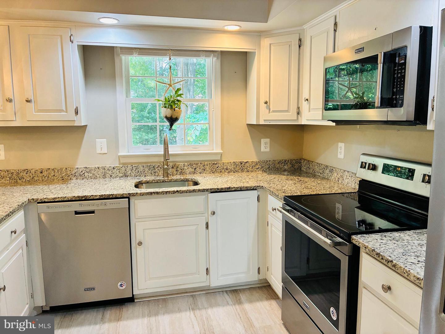 5431 PLYMOUTH MEADOWS CT, FAIRFAX, Virginia 22032, 4 Bedrooms Bedrooms, ,3 BathroomsBathrooms,Residential,For sale,5431 PLYMOUTH MEADOWS CT,VAFX2244064 MLS # VAFX2244064