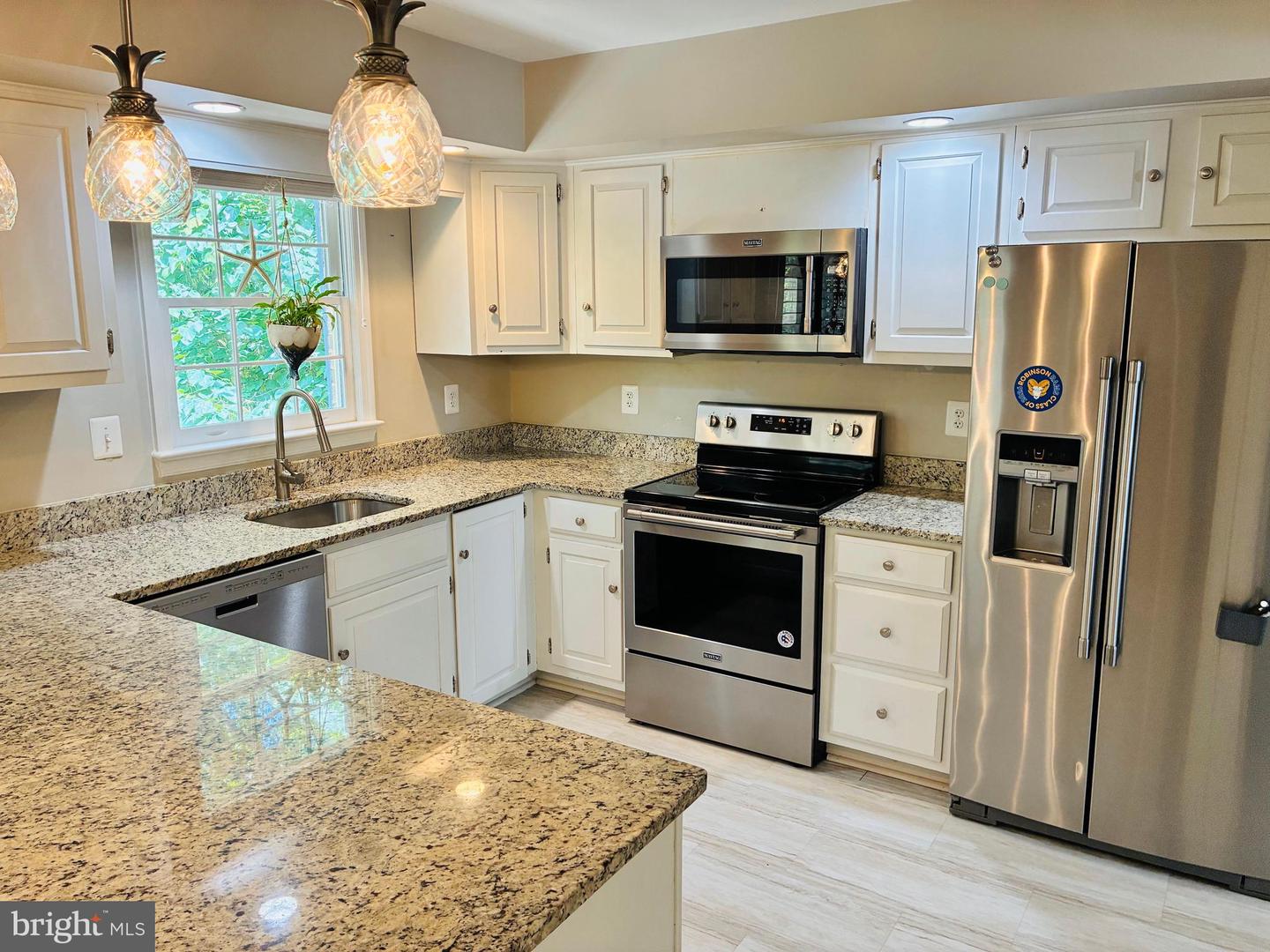 5431 PLYMOUTH MEADOWS CT, FAIRFAX, Virginia 22032, 4 Bedrooms Bedrooms, ,3 BathroomsBathrooms,Residential,For sale,5431 PLYMOUTH MEADOWS CT,VAFX2244064 MLS # VAFX2244064