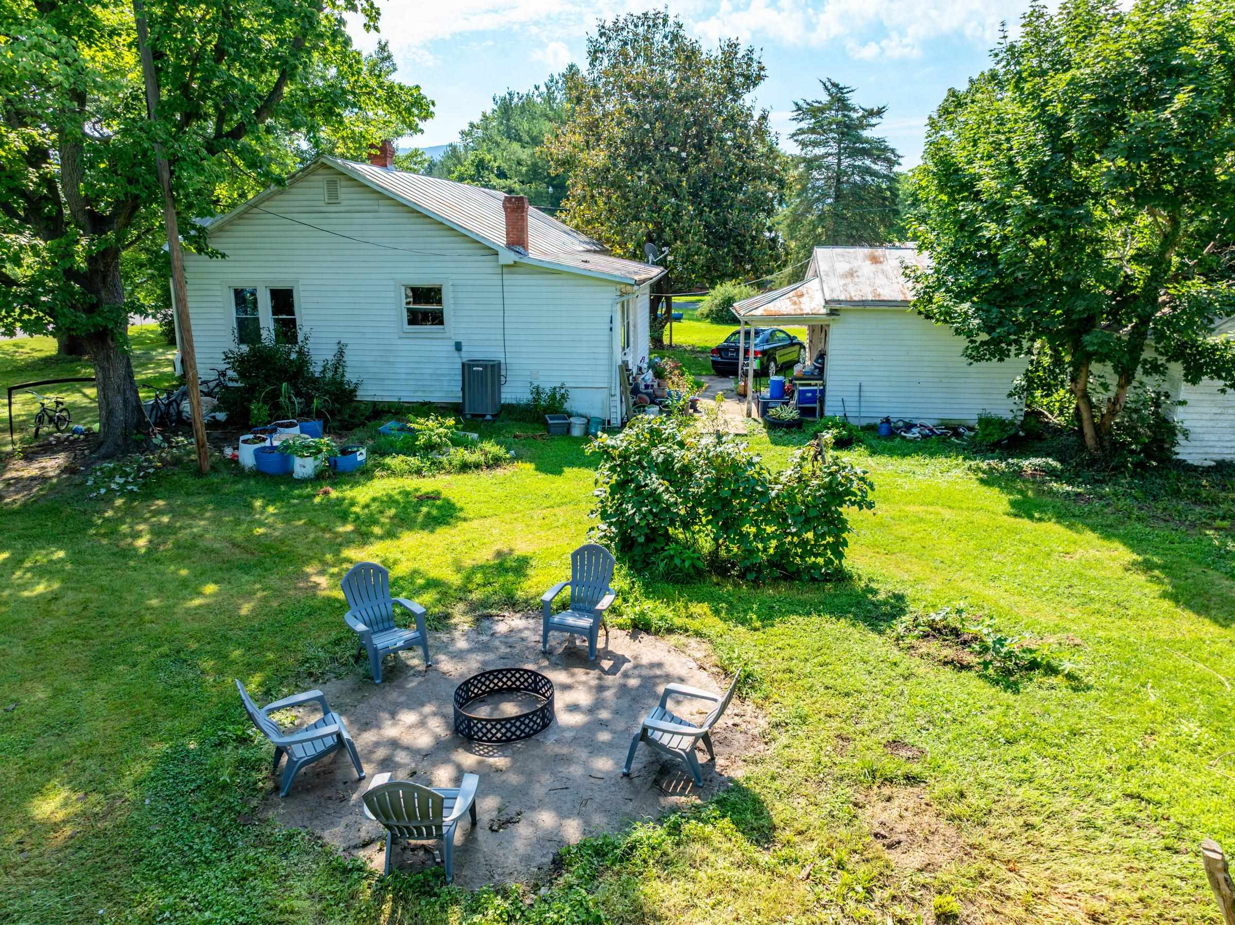 263 SECOND AVE, MOUNT JACKSON, Virginia 22842, 3 Bedrooms Bedrooms, ,2 BathroomsBathrooms,Residential,263 SECOND AVE,666762 MLS # 666762