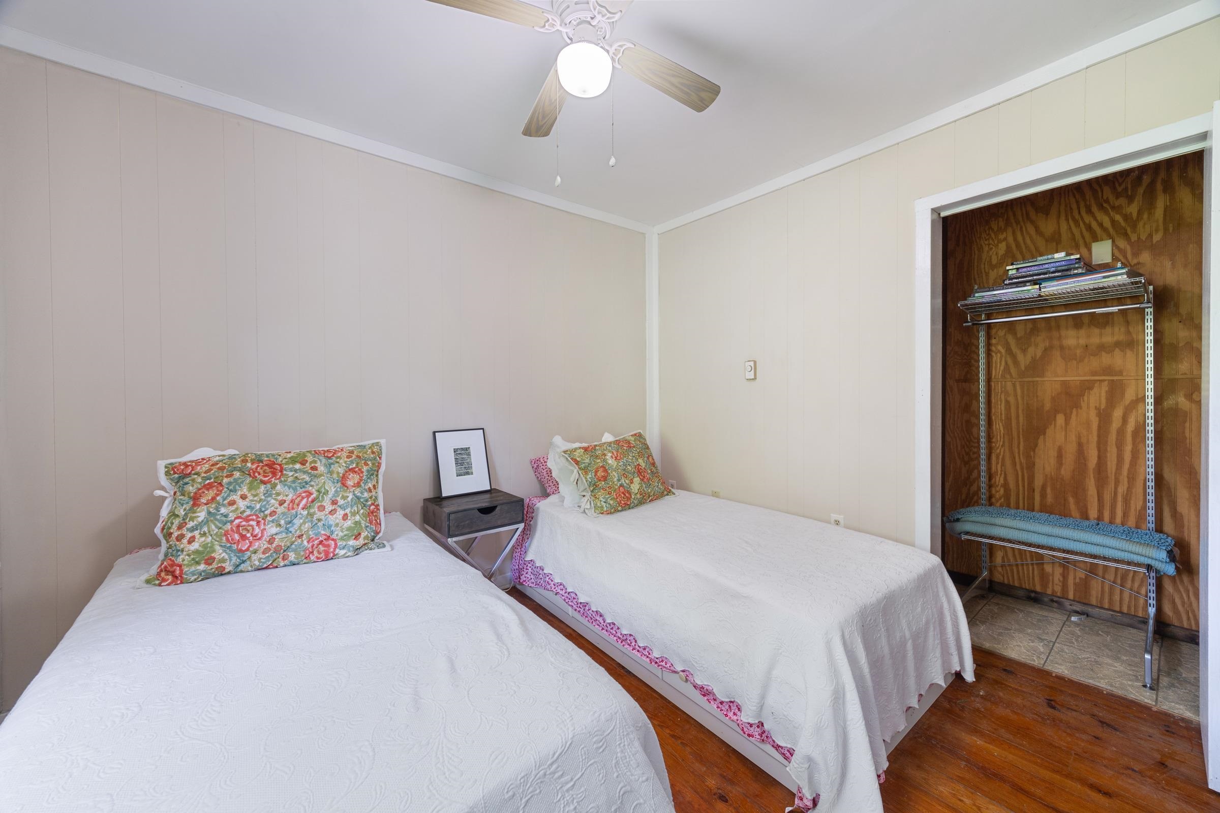493 UNION FORGE CHURCH RD, EDINBURG, Virginia 22824, 2 Bedrooms Bedrooms, ,1 BathroomBathrooms,Residential,493 UNION FORGE CHURCH RD,666763 MLS # 666763
