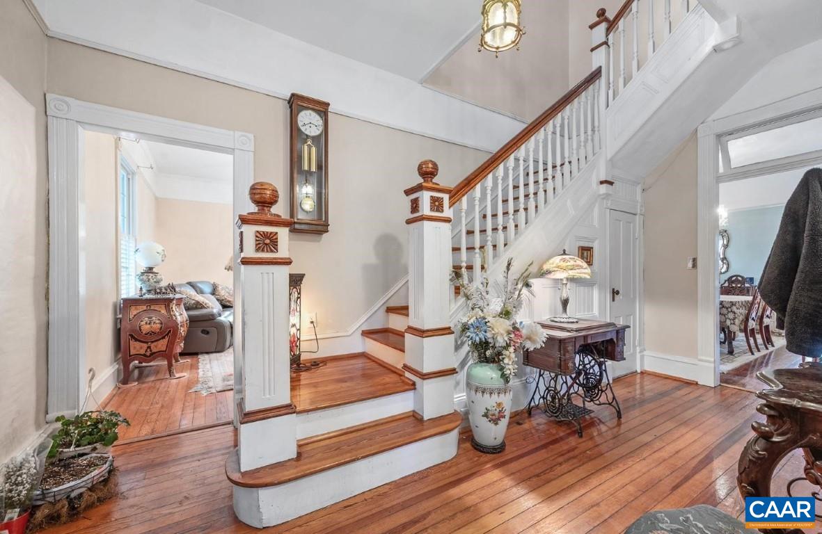 805 LONGWOOD AVE, BEDFORD, Virginia 24523, 4 Bedrooms Bedrooms, ,3 BathroomsBathrooms,Residential,805 LONGWOOD AVE,666764 MLS # 666764