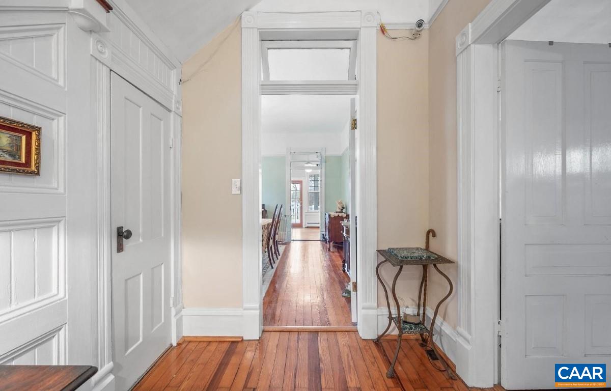 805 LONGWOOD AVE, BEDFORD, Virginia 24523, 4 Bedrooms Bedrooms, ,3 BathroomsBathrooms,Residential,805 LONGWOOD AVE,666764 MLS # 666764