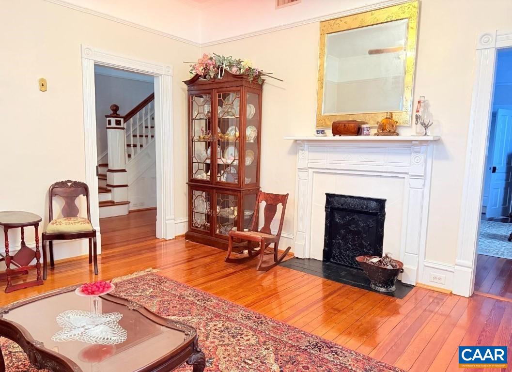 805 LONGWOOD AVE, BEDFORD, Virginia 24523, 4 Bedrooms Bedrooms, ,3 BathroomsBathrooms,Residential,805 LONGWOOD AVE,666764 MLS # 666764
