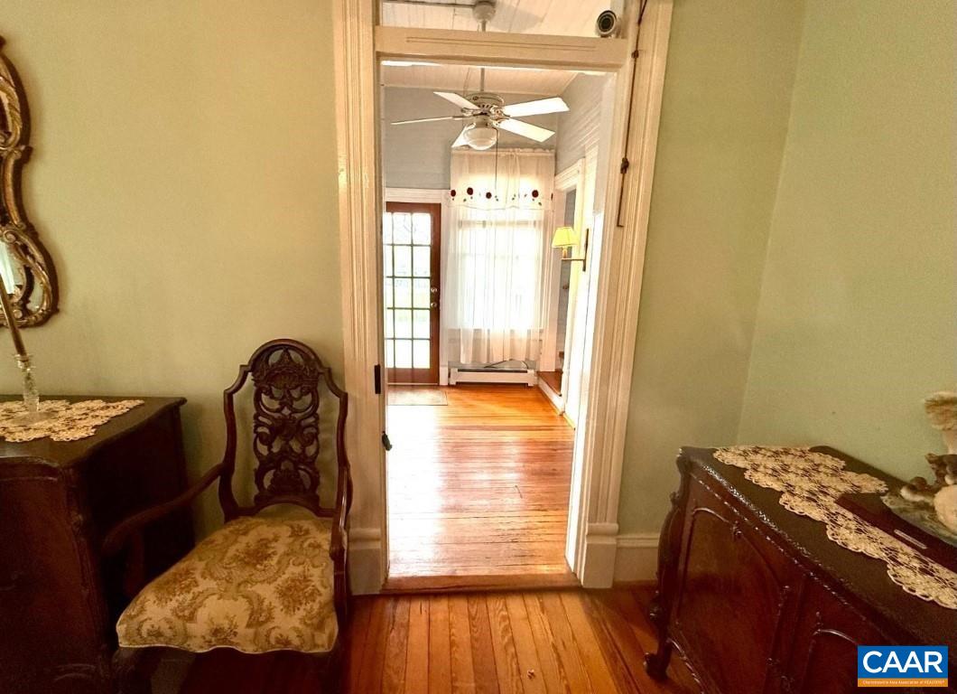805 LONGWOOD AVE, BEDFORD, Virginia 24523, 4 Bedrooms Bedrooms, ,3 BathroomsBathrooms,Residential,805 LONGWOOD AVE,666764 MLS # 666764