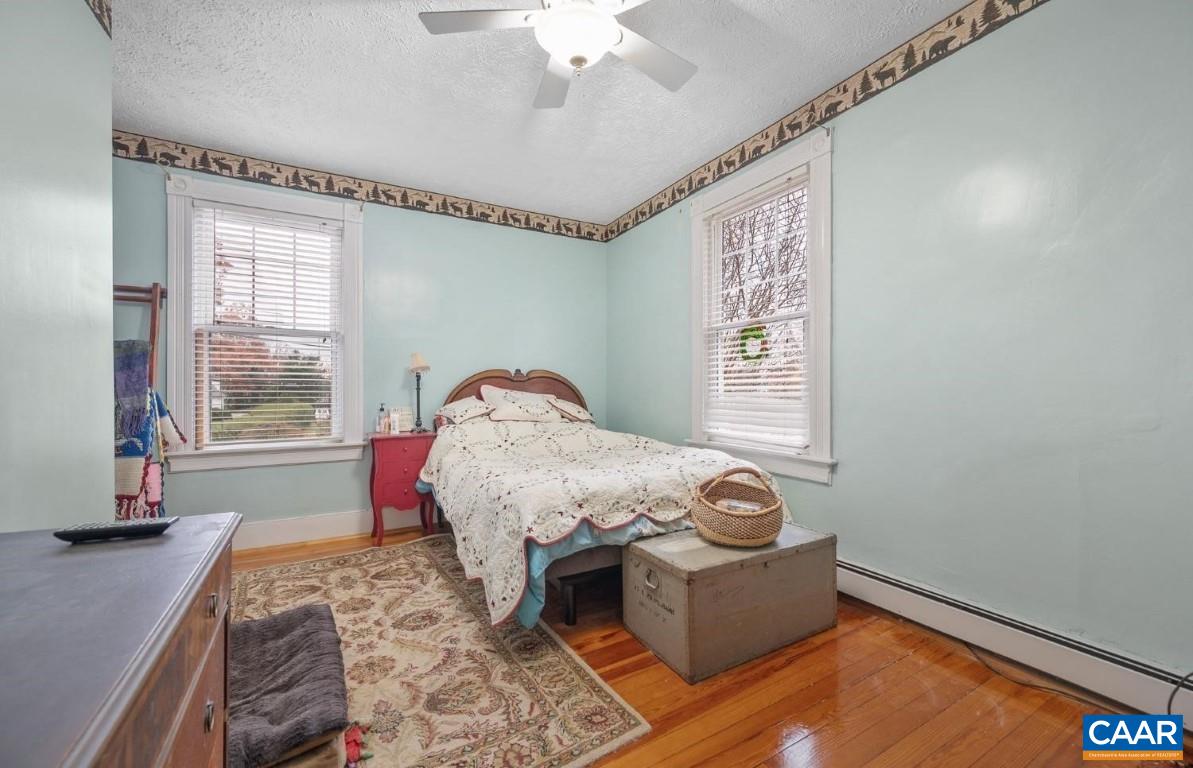 805 LONGWOOD AVE, BEDFORD, Virginia 24523, 4 Bedrooms Bedrooms, ,3 BathroomsBathrooms,Residential,805 LONGWOOD AVE,666764 MLS # 666764