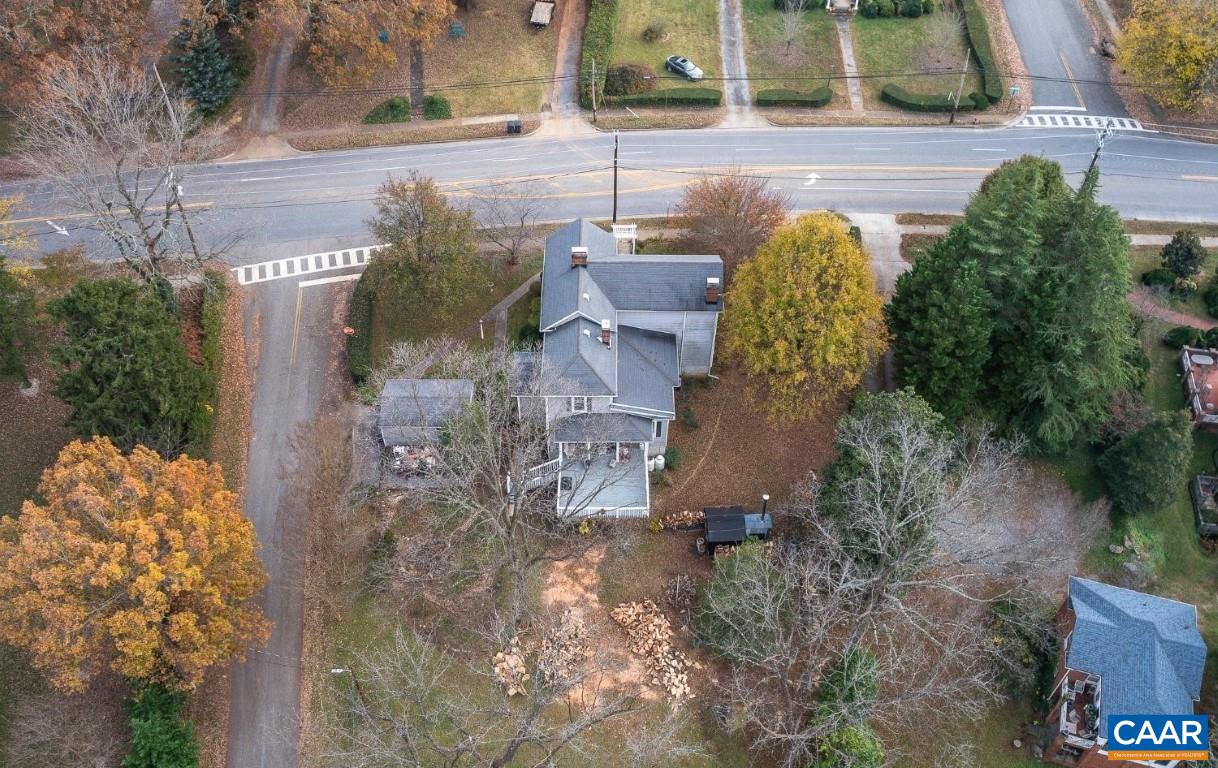 805 LONGWOOD AVE, BEDFORD, Virginia 24523, 4 Bedrooms Bedrooms, ,3 BathroomsBathrooms,Residential,805 LONGWOOD AVE,666764 MLS # 666764