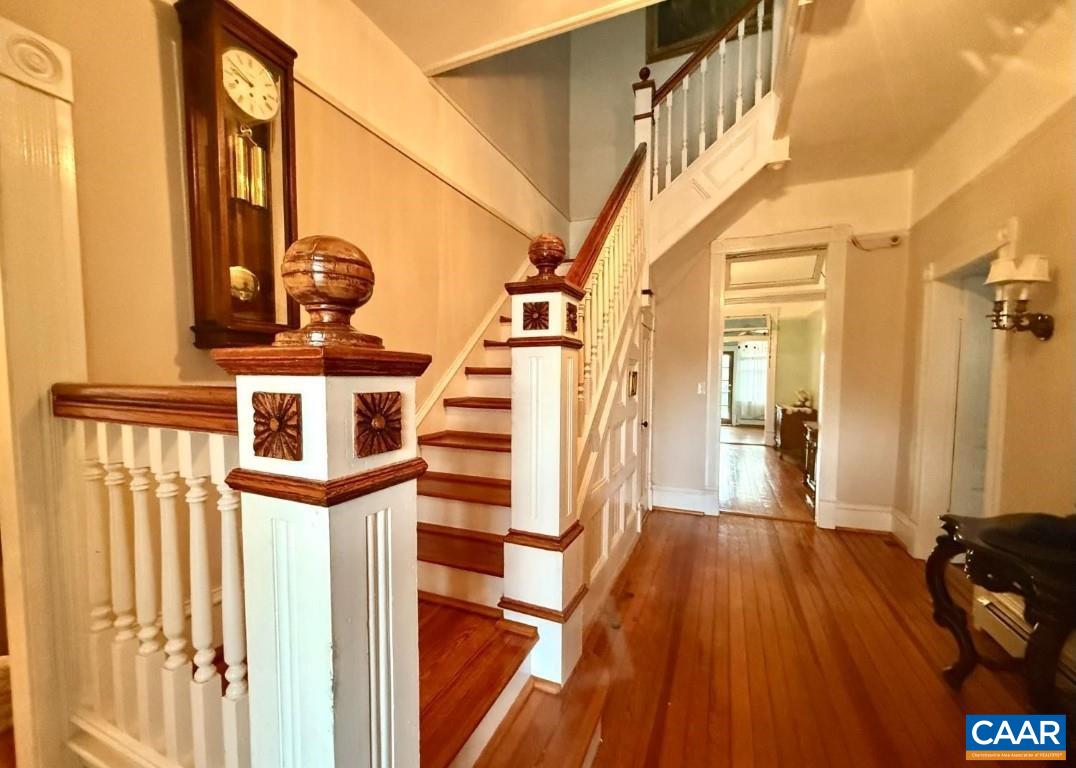 805 LONGWOOD AVE, BEDFORD, Virginia 24523, 4 Bedrooms Bedrooms, ,3 BathroomsBathrooms,Residential,805 LONGWOOD AVE,666764 MLS # 666764